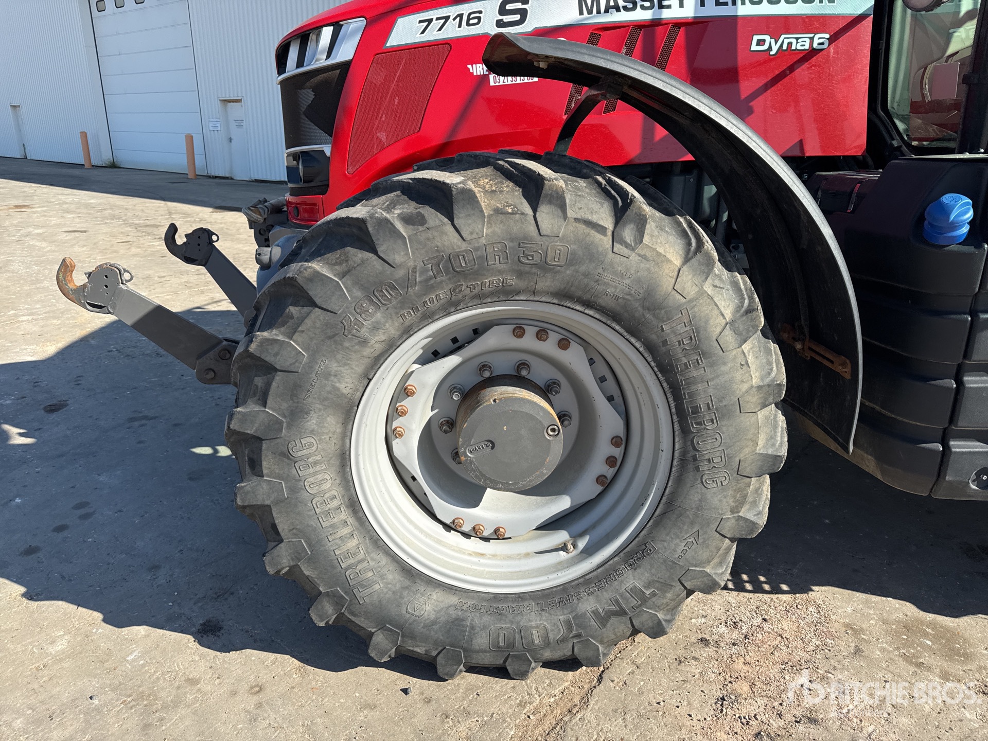 2021 Massey Ferguson 7716S
