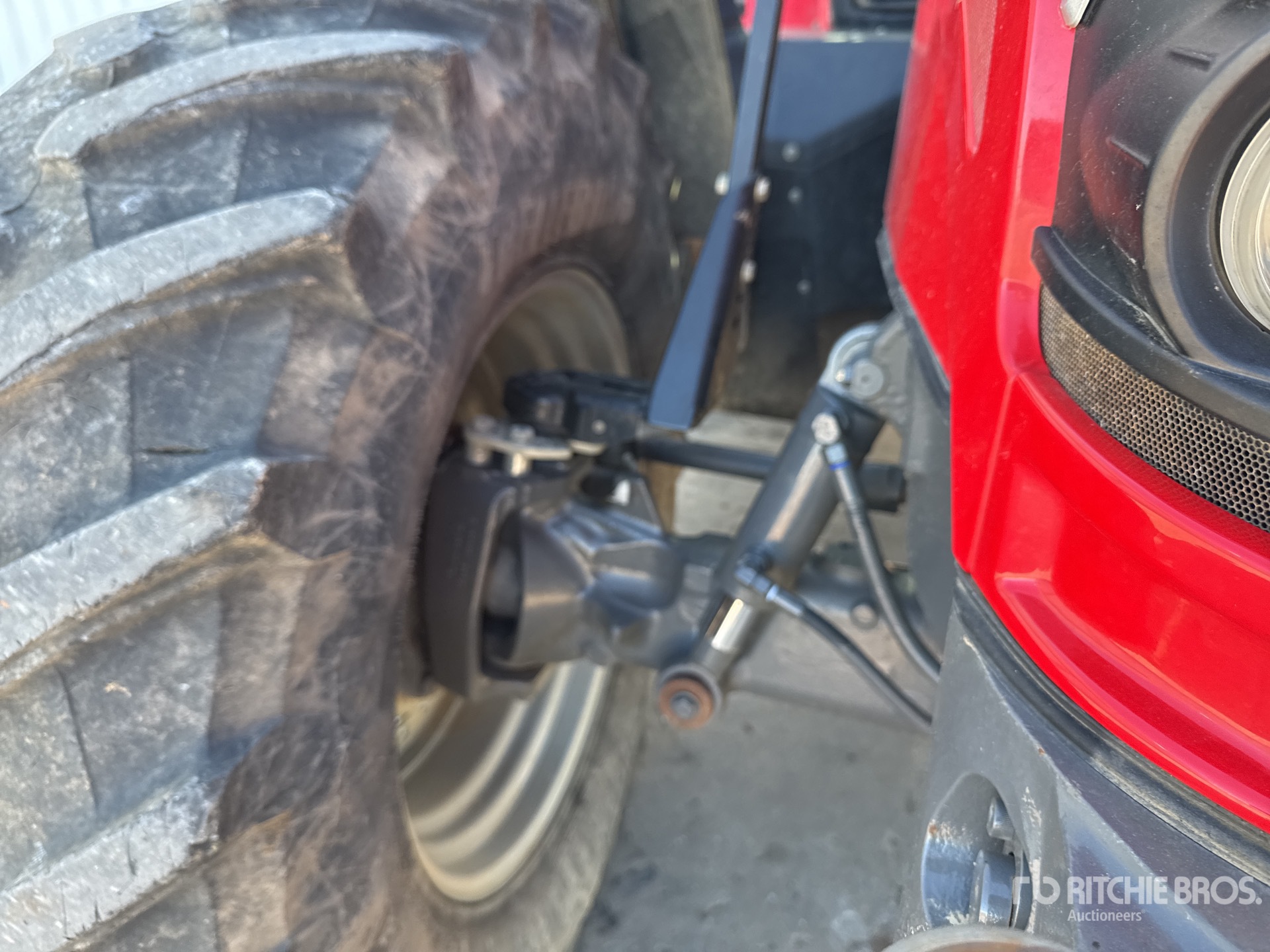 2021 Massey Ferguson 7716S