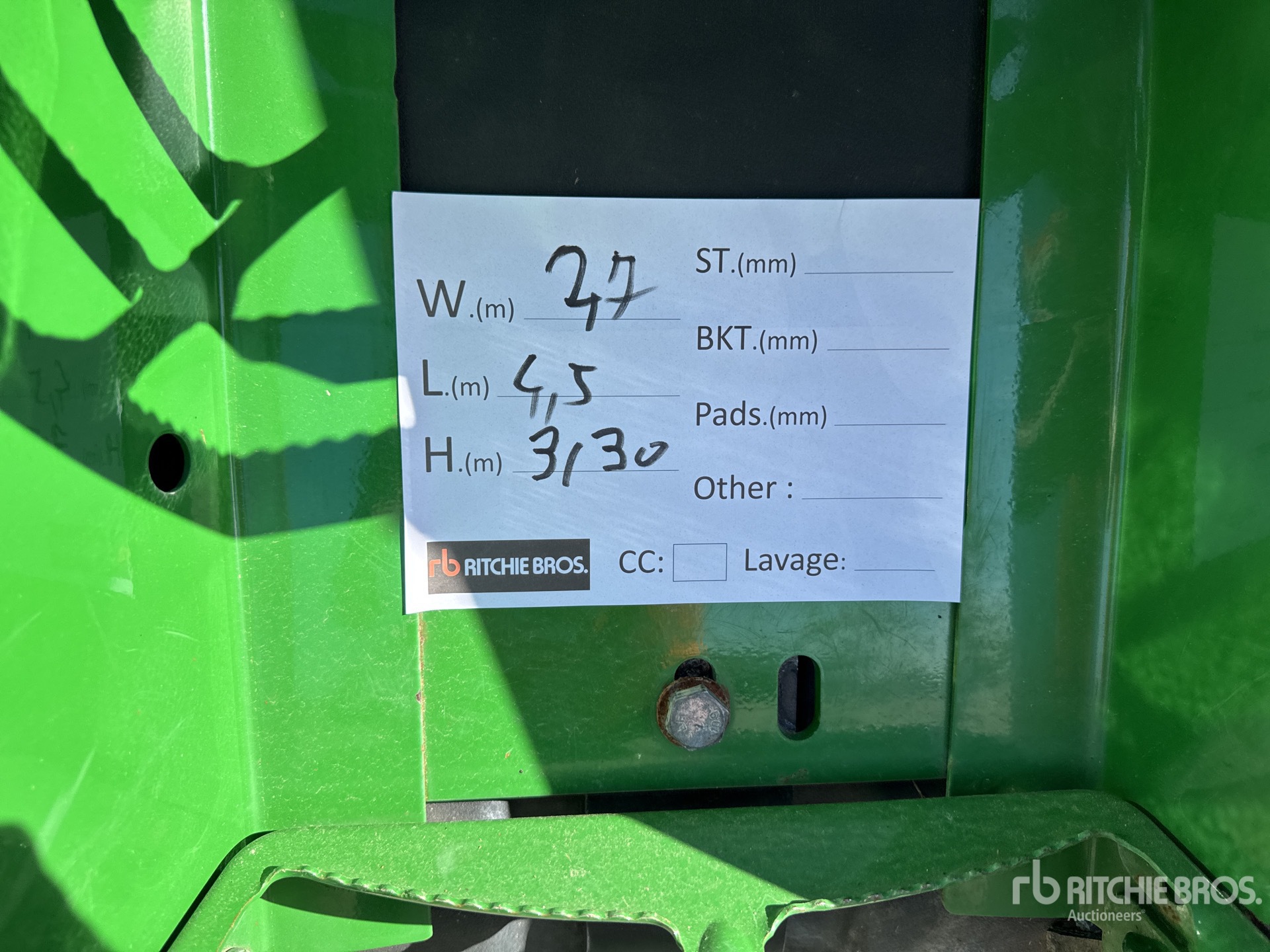 2022 John Deere 6195R