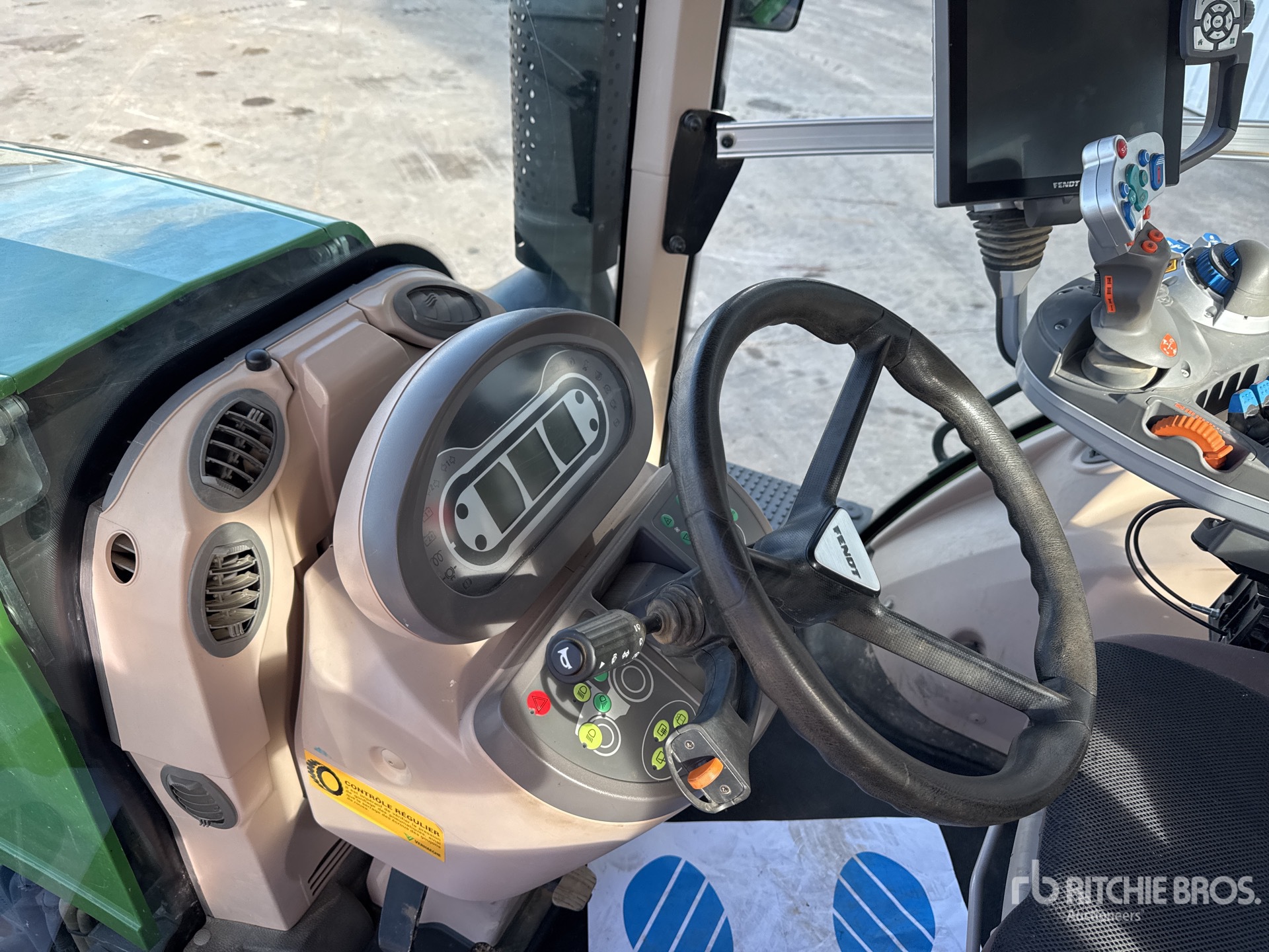 2020 Fendt 824 VARIO