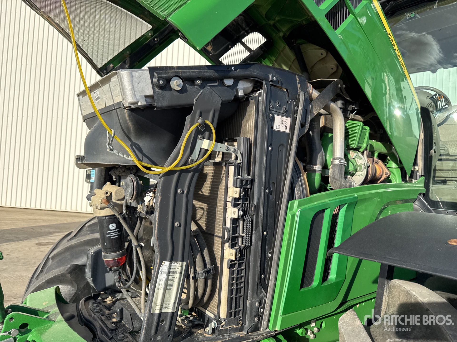 2020 John Deere 6250R