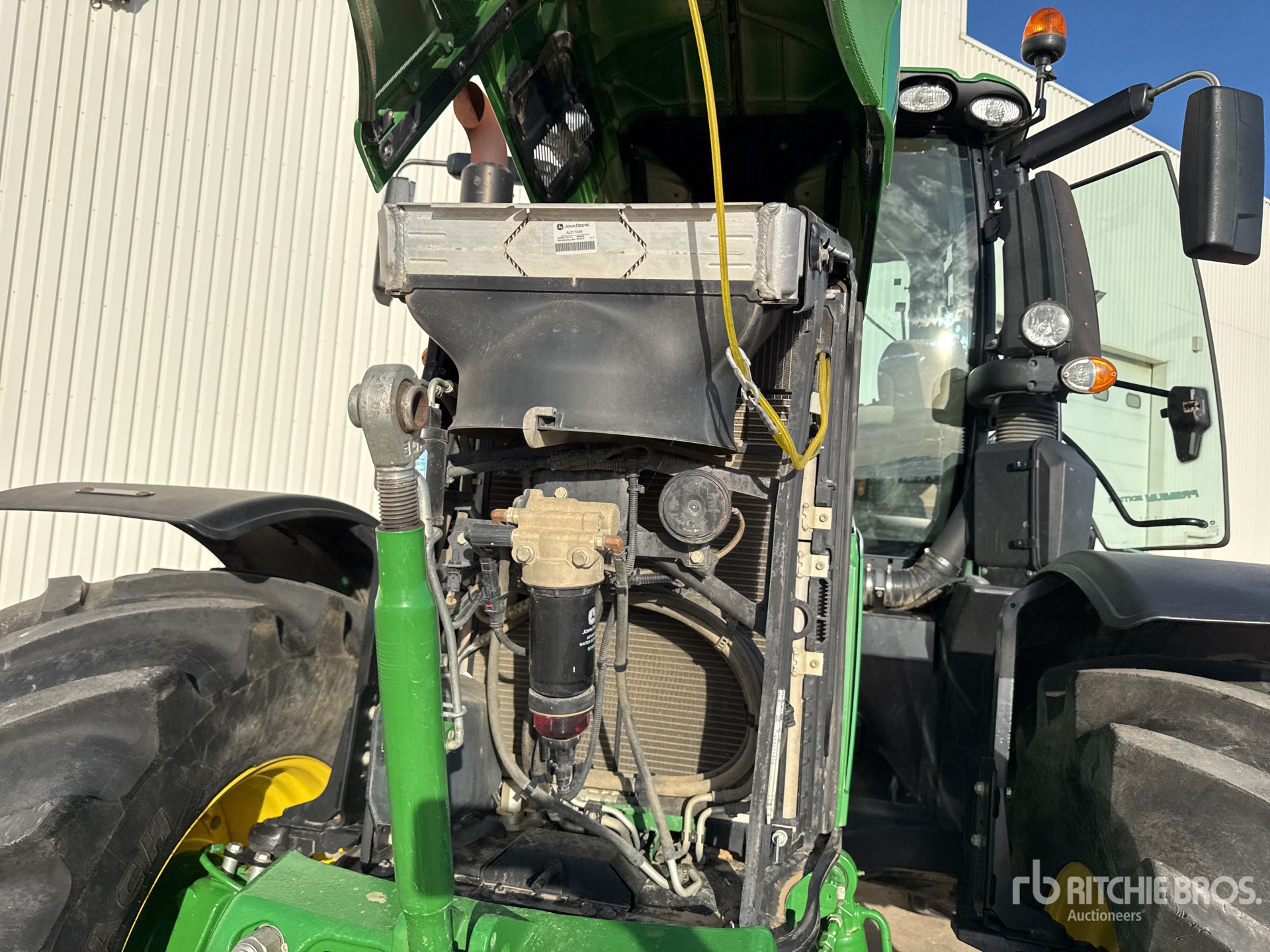 2020 John Deere 6250R