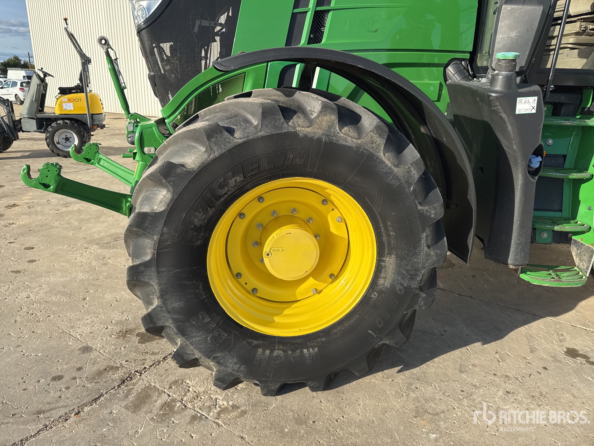 2020 John Deere 6250R