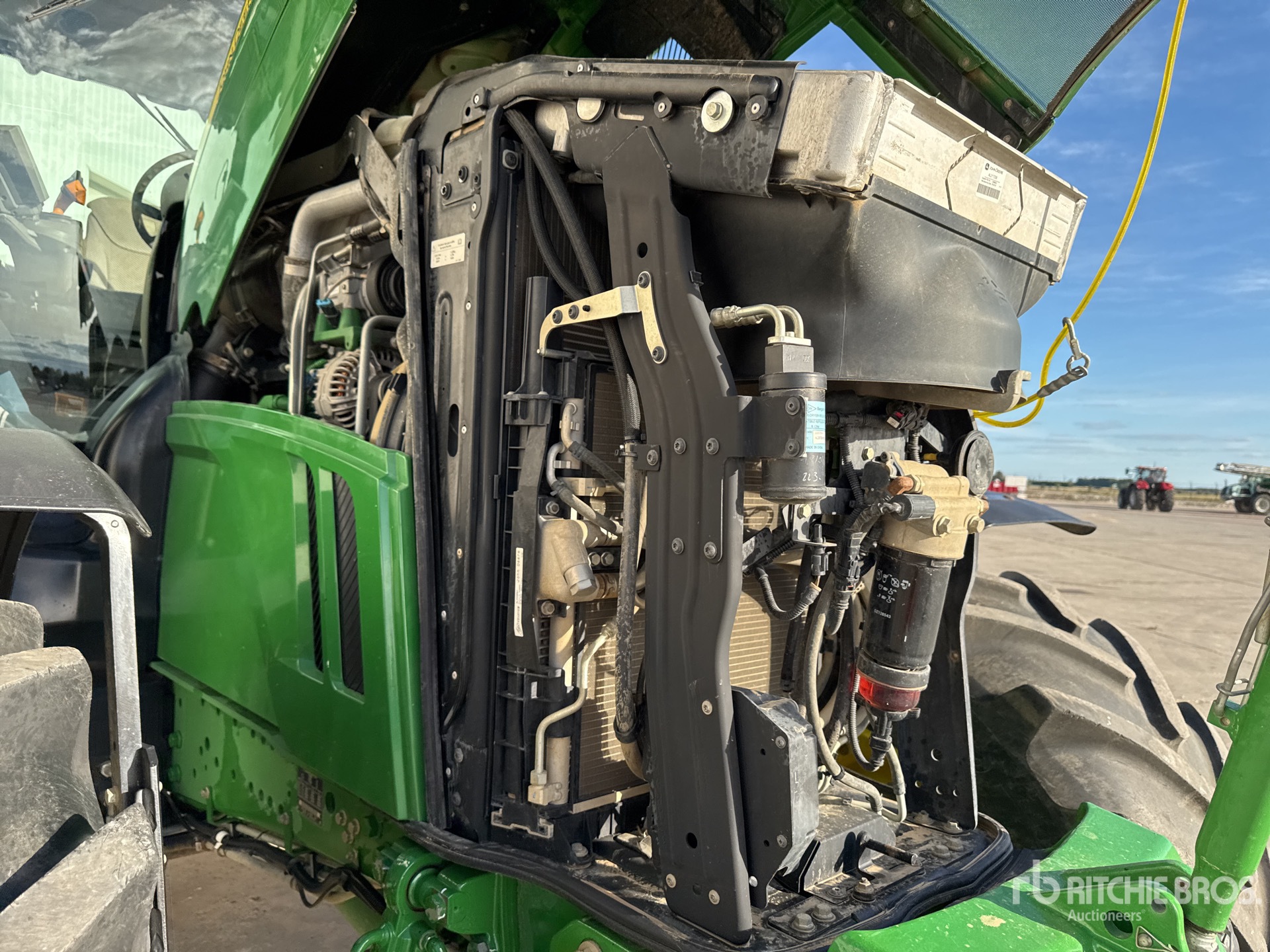 2020 John Deere 6250R