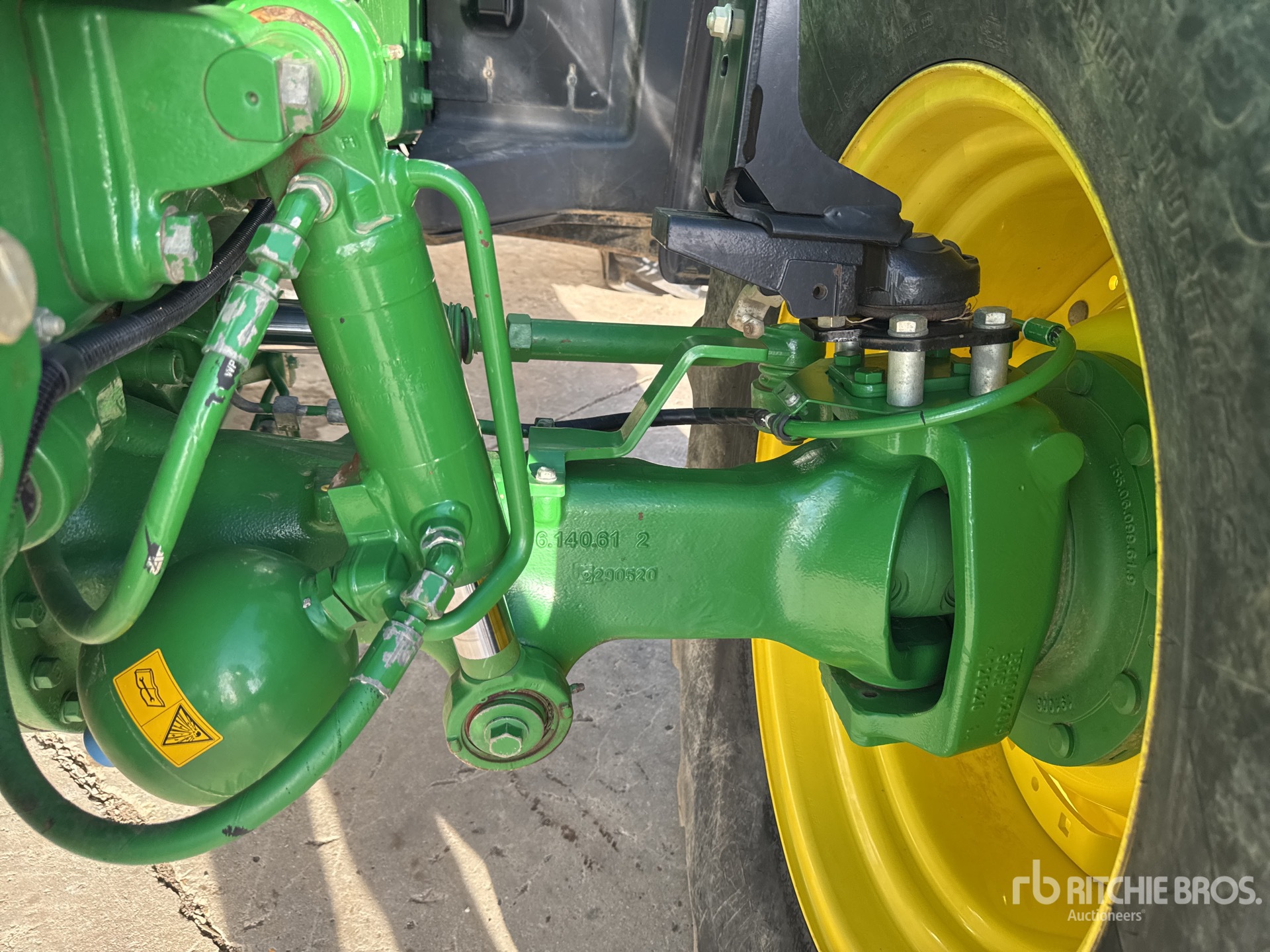 2020 John Deere 6250R