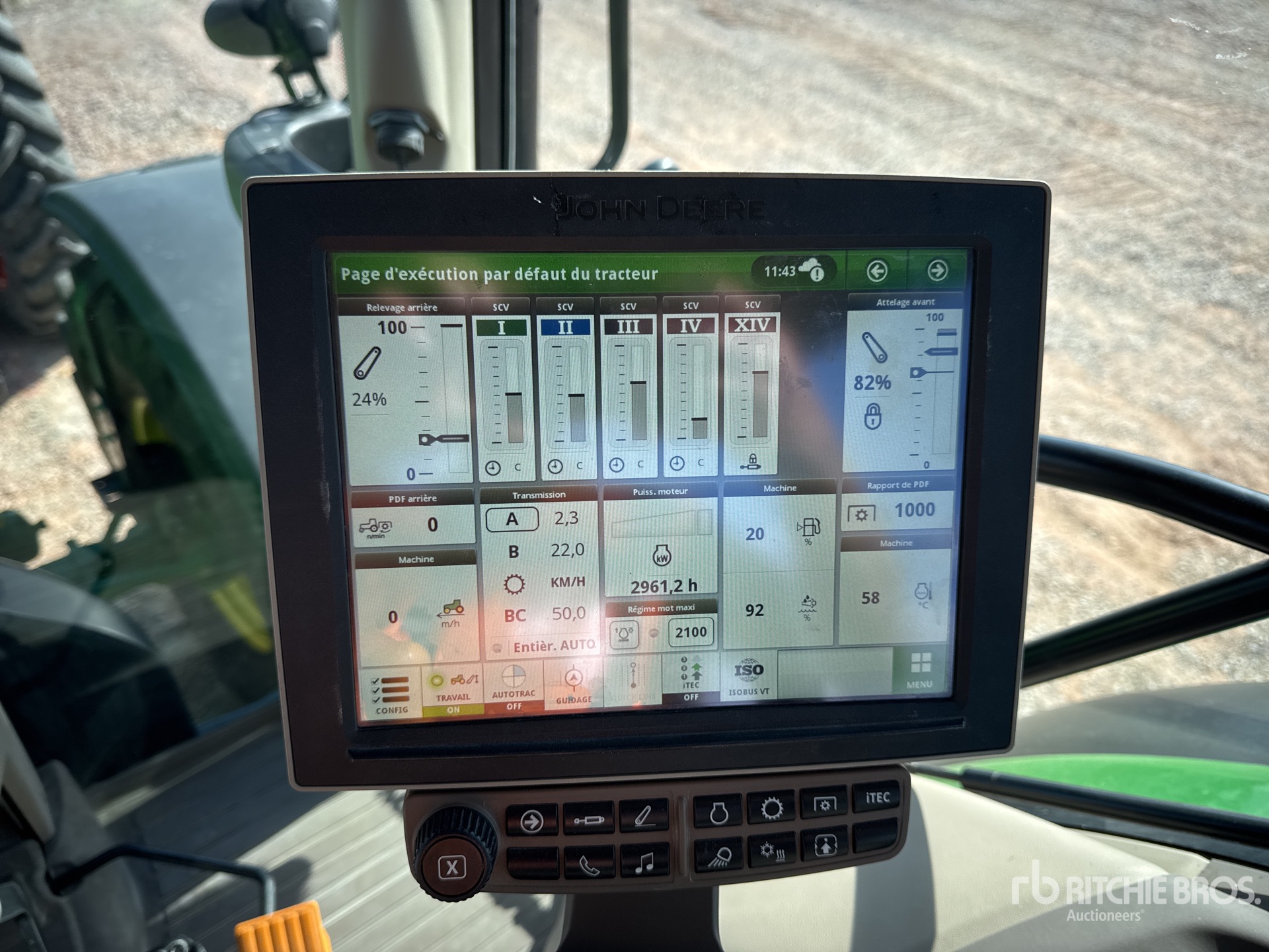 2019 John Deere 6195R