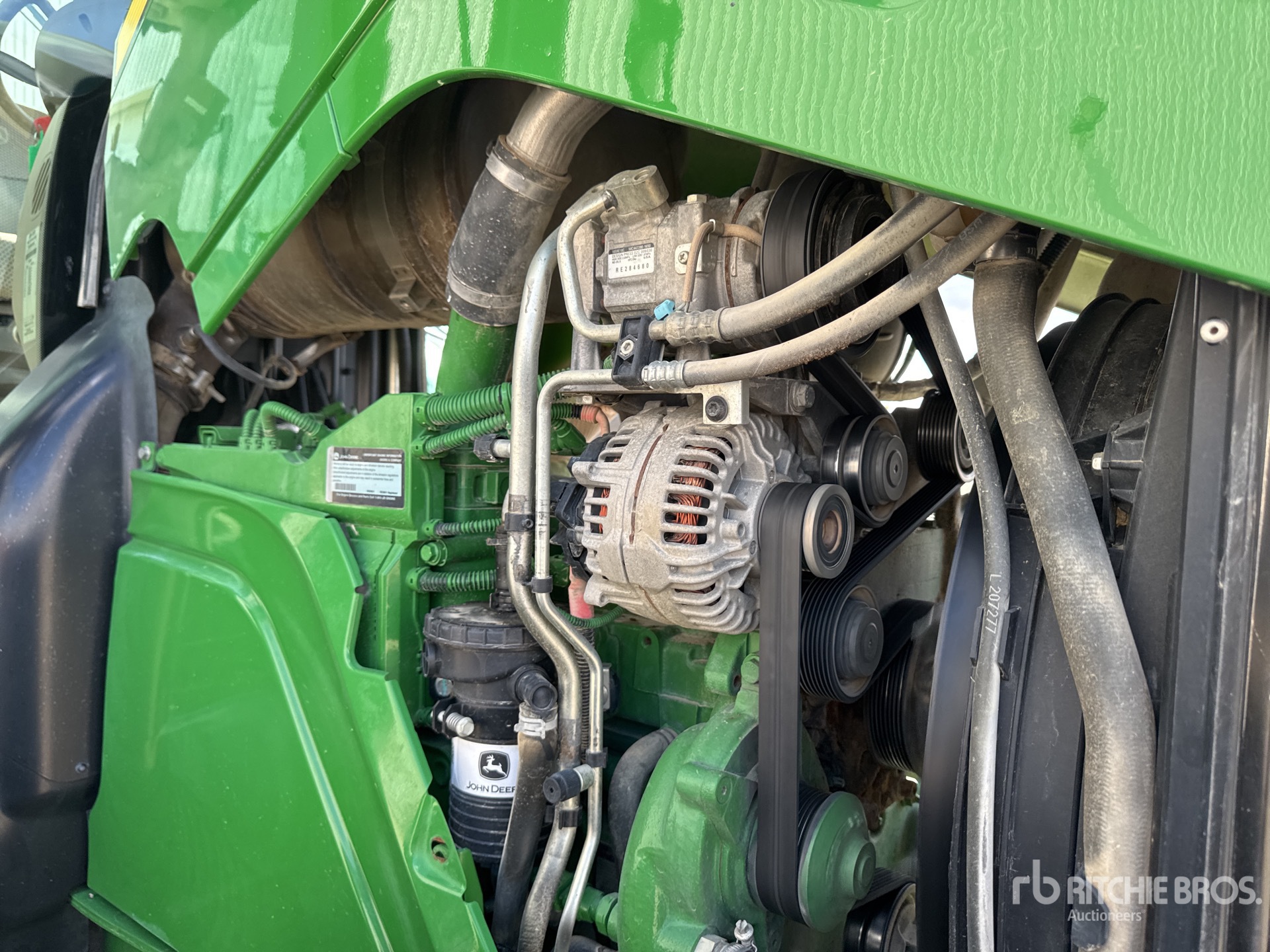 2019 John Deere 6195R