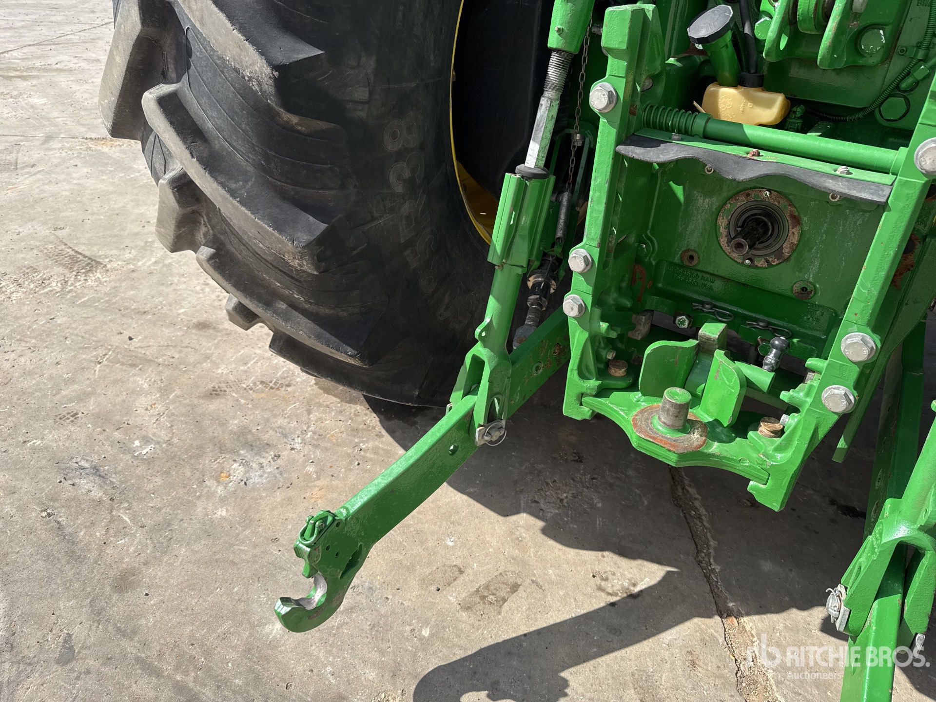 2019 John Deere 6195R