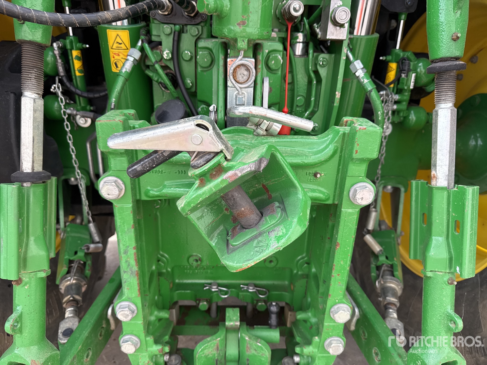 2022 John Deere 6215R