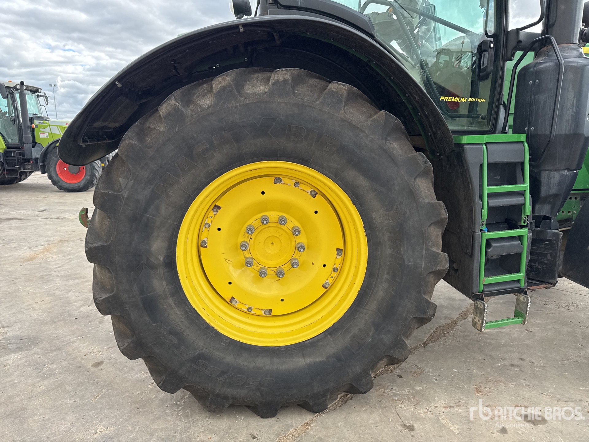 2018 John Deere 6250R