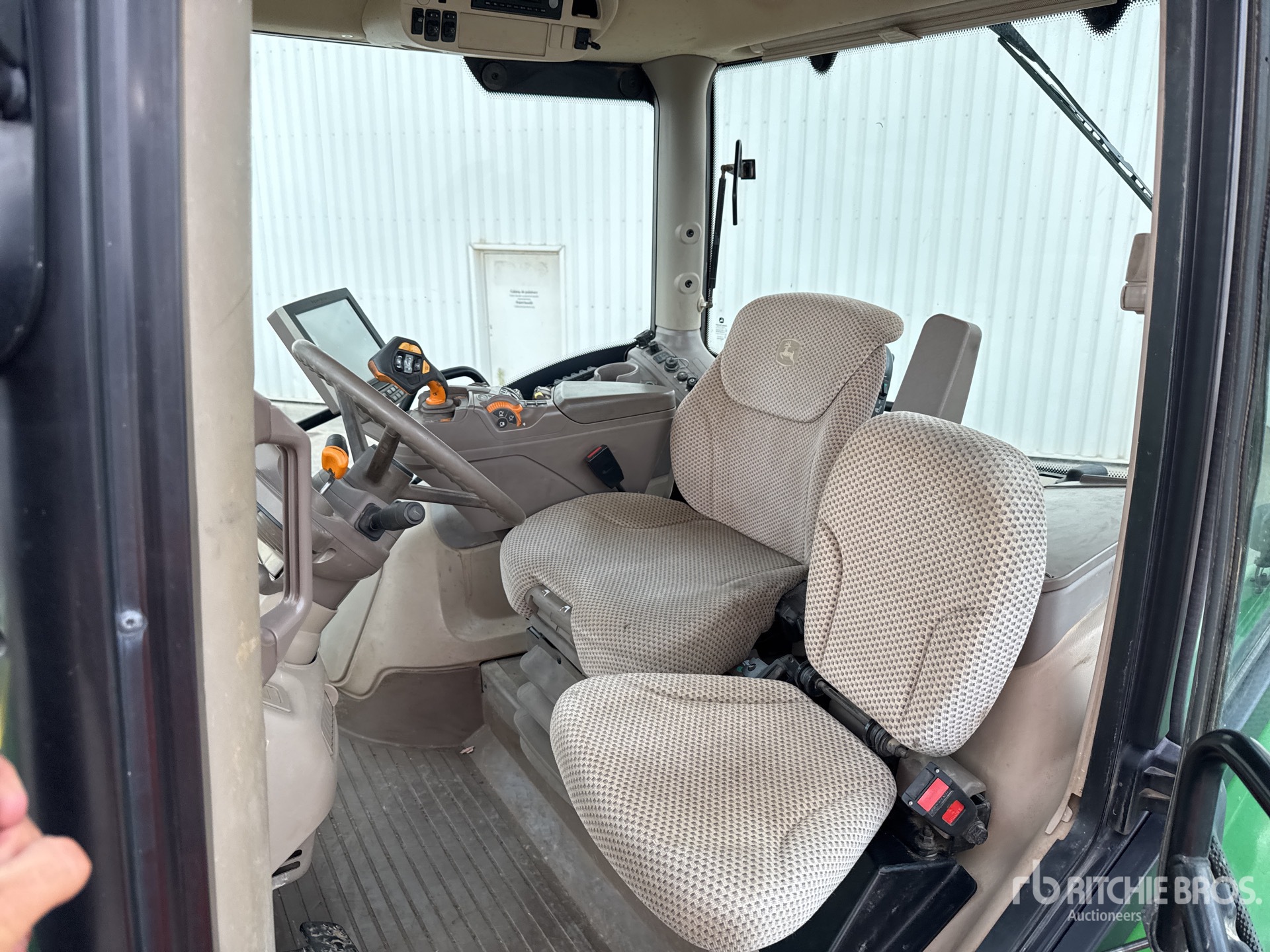 2018 John Deere 6250R