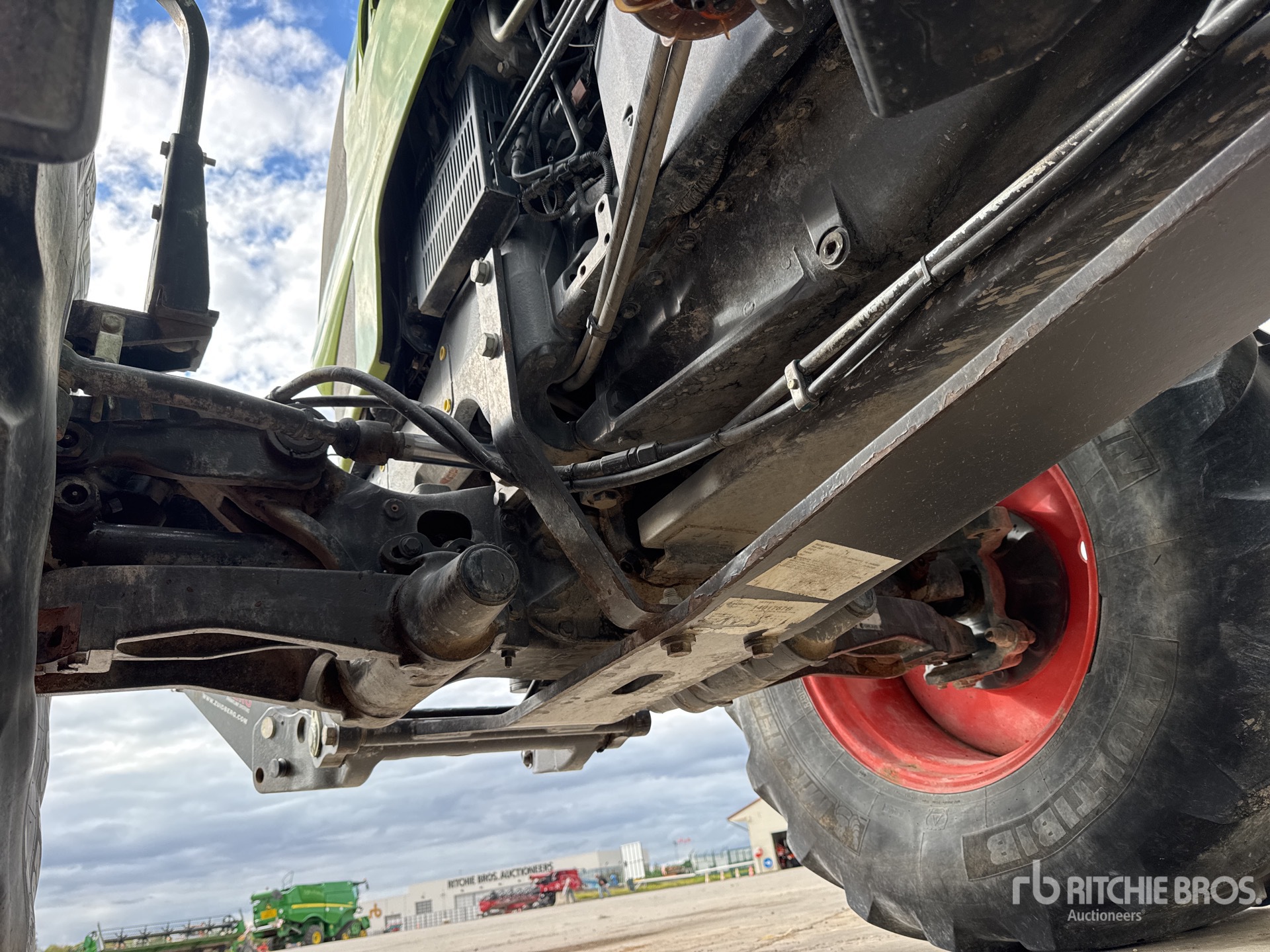 2010 Claas ARION 640