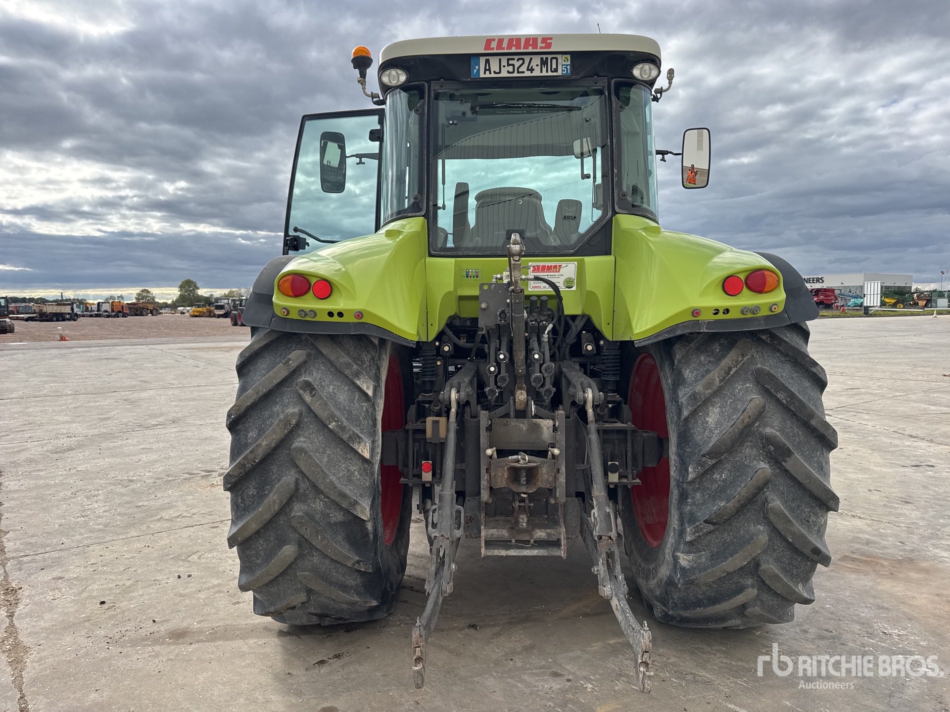 2010 Claas ARION 640