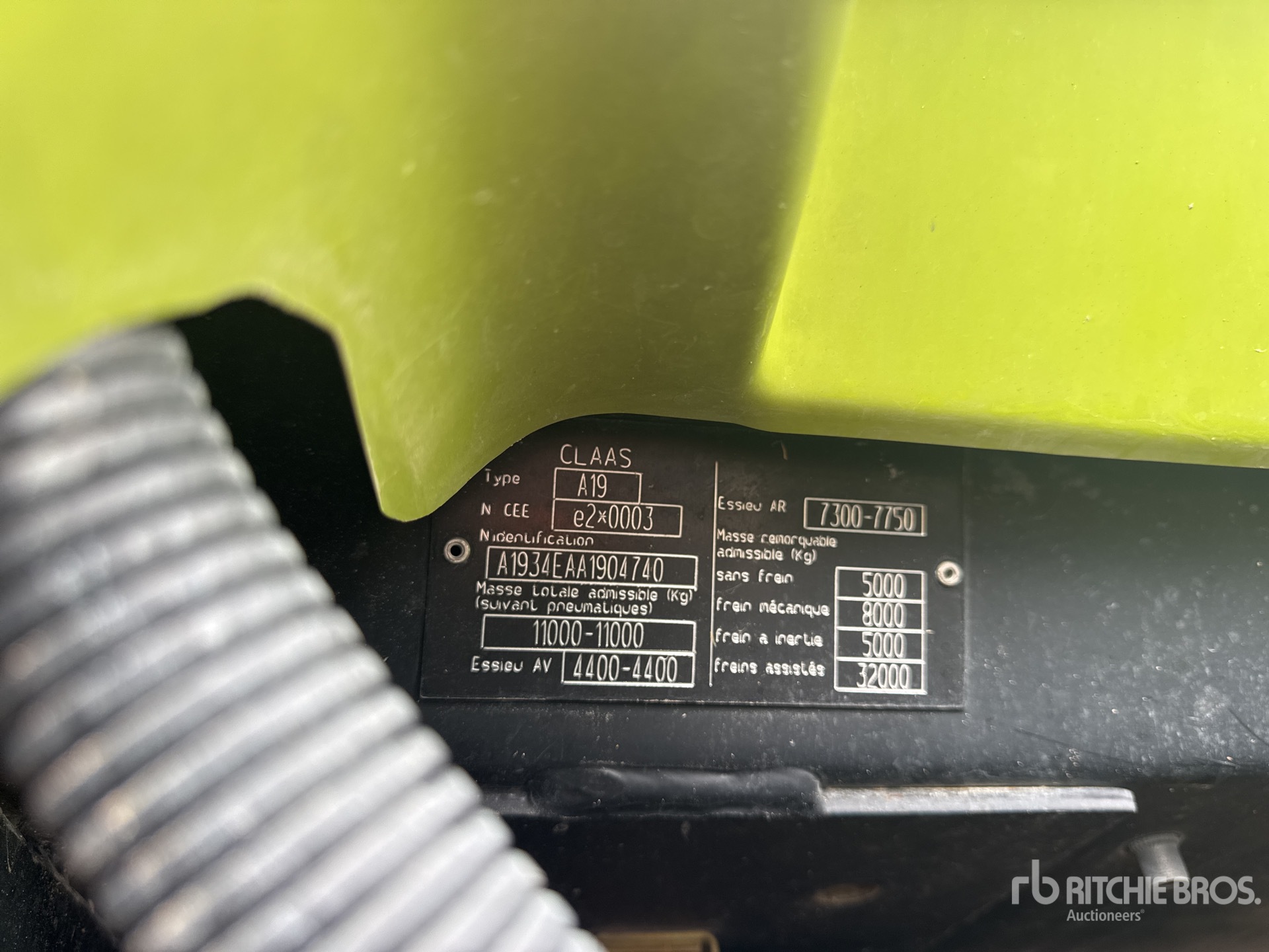 2010 Claas ARION 640