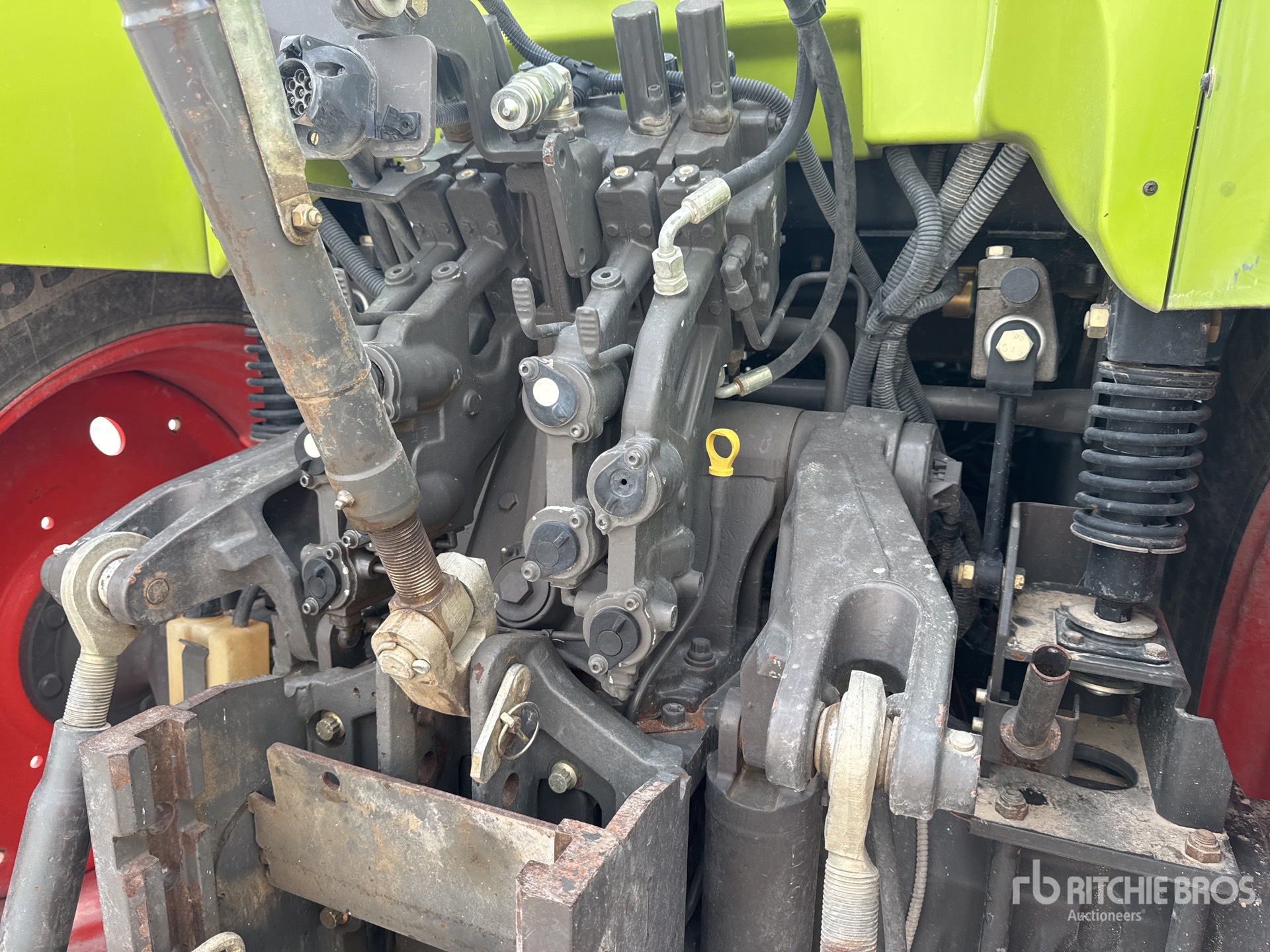 2010 Claas ARION 640