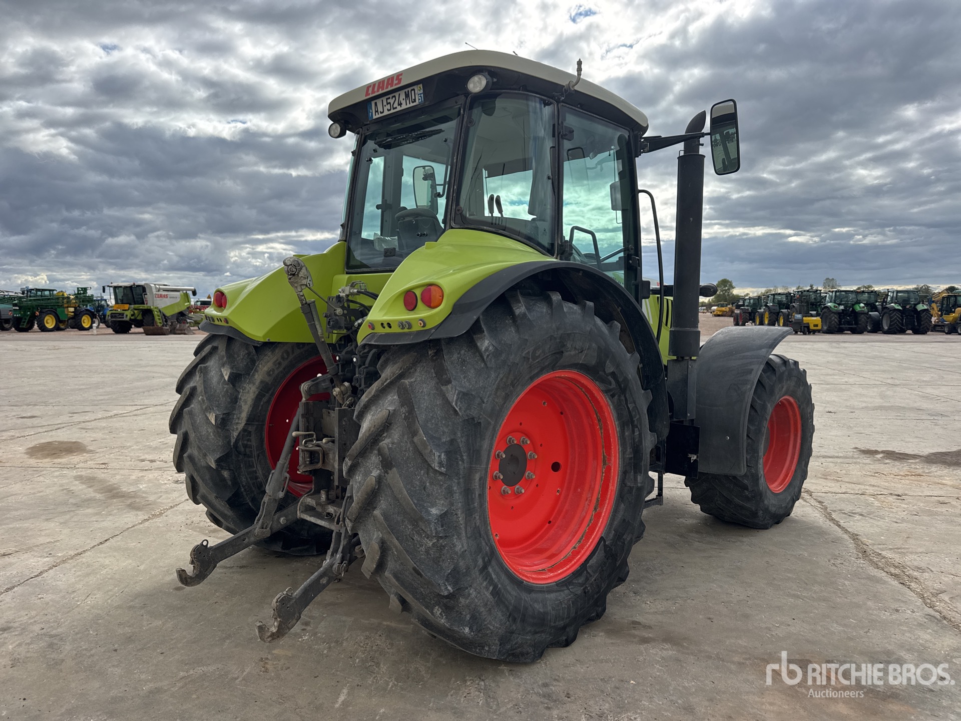 2010 Claas ARION 640