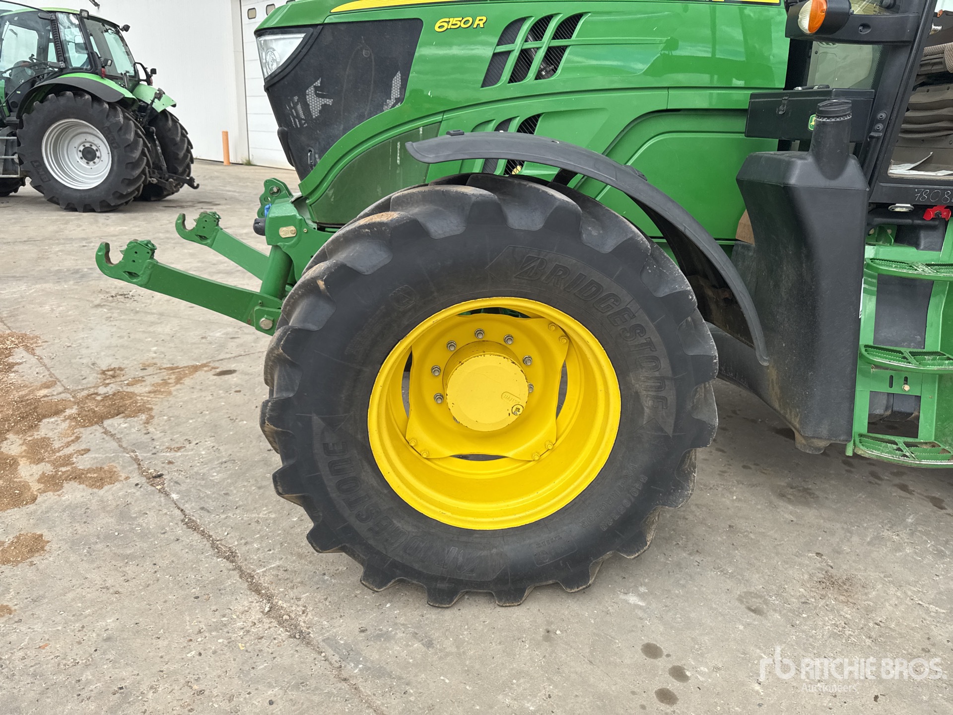 2015 John Deere 6150R