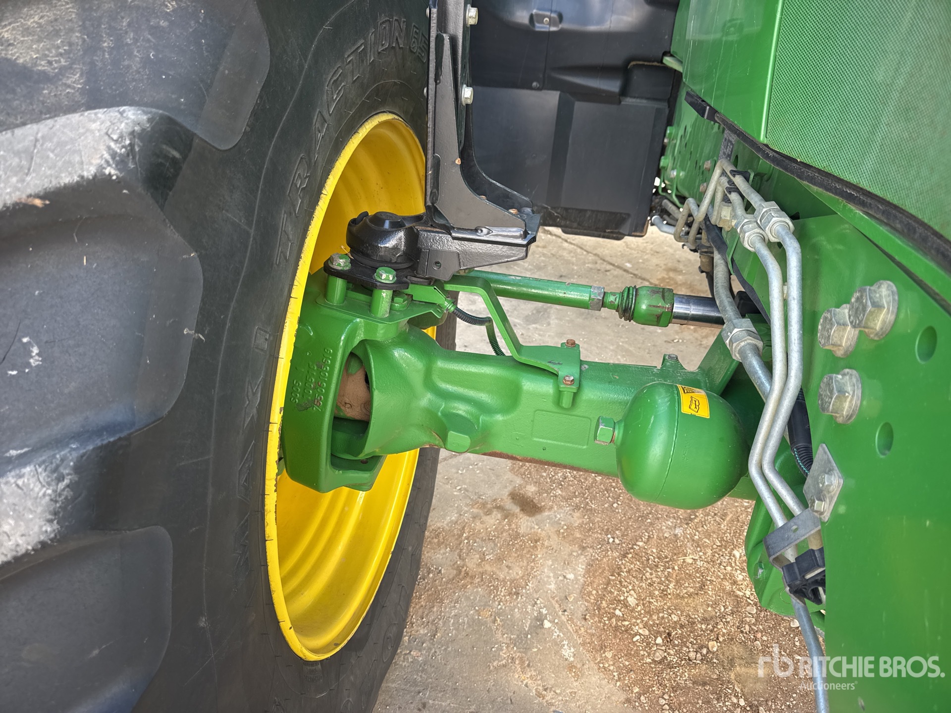 2016 John Deere 6195R