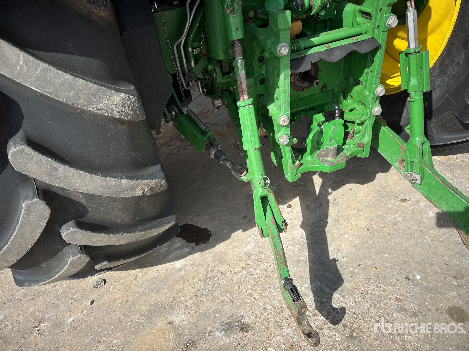 2016 John Deere 6195R