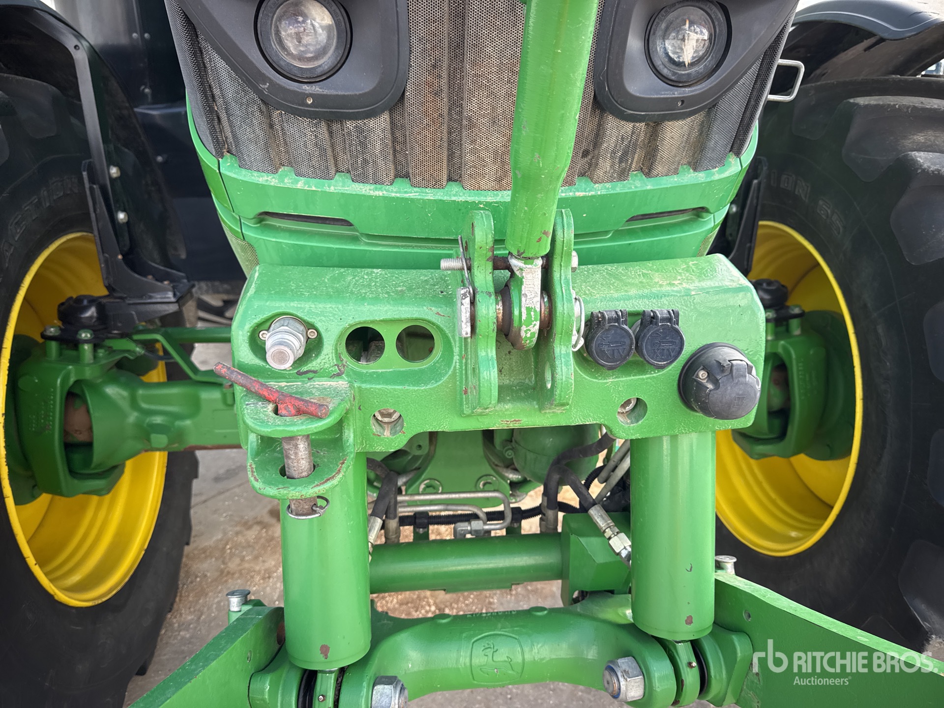 2016 John Deere 6195R