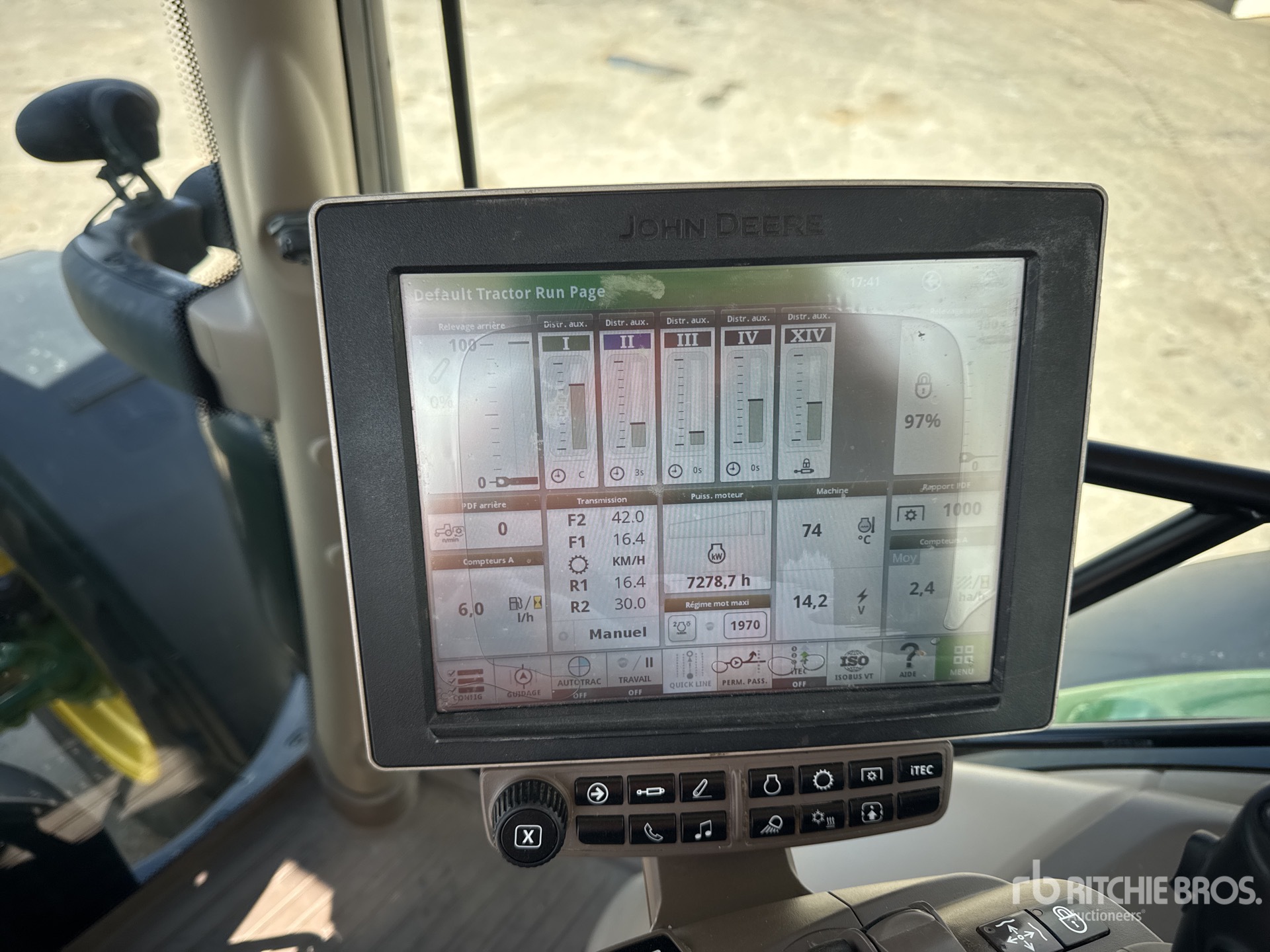 2016 John Deere 6195R
