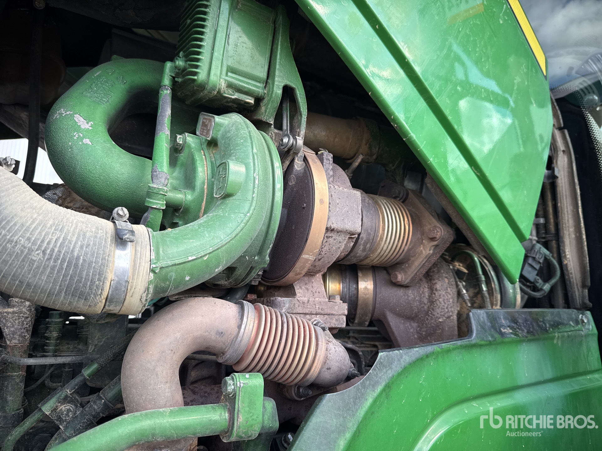 2016 John Deere 6195R