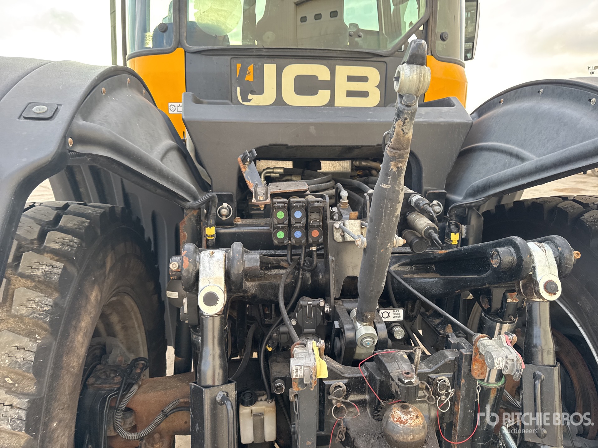 2019 JCB Fastrac 4220
