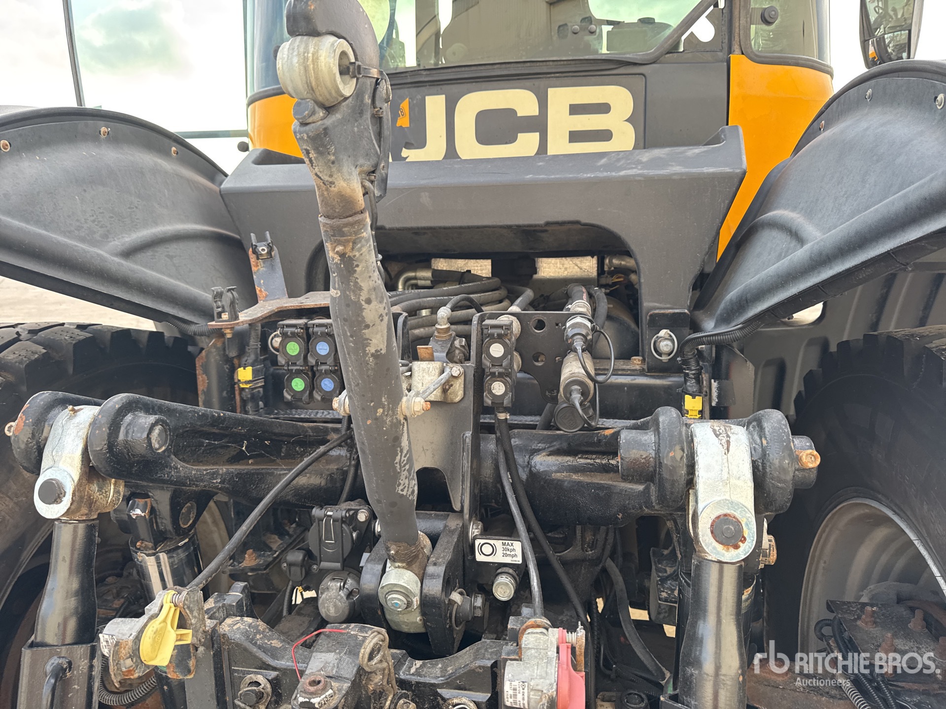 2019 JCB Fastrac 4220