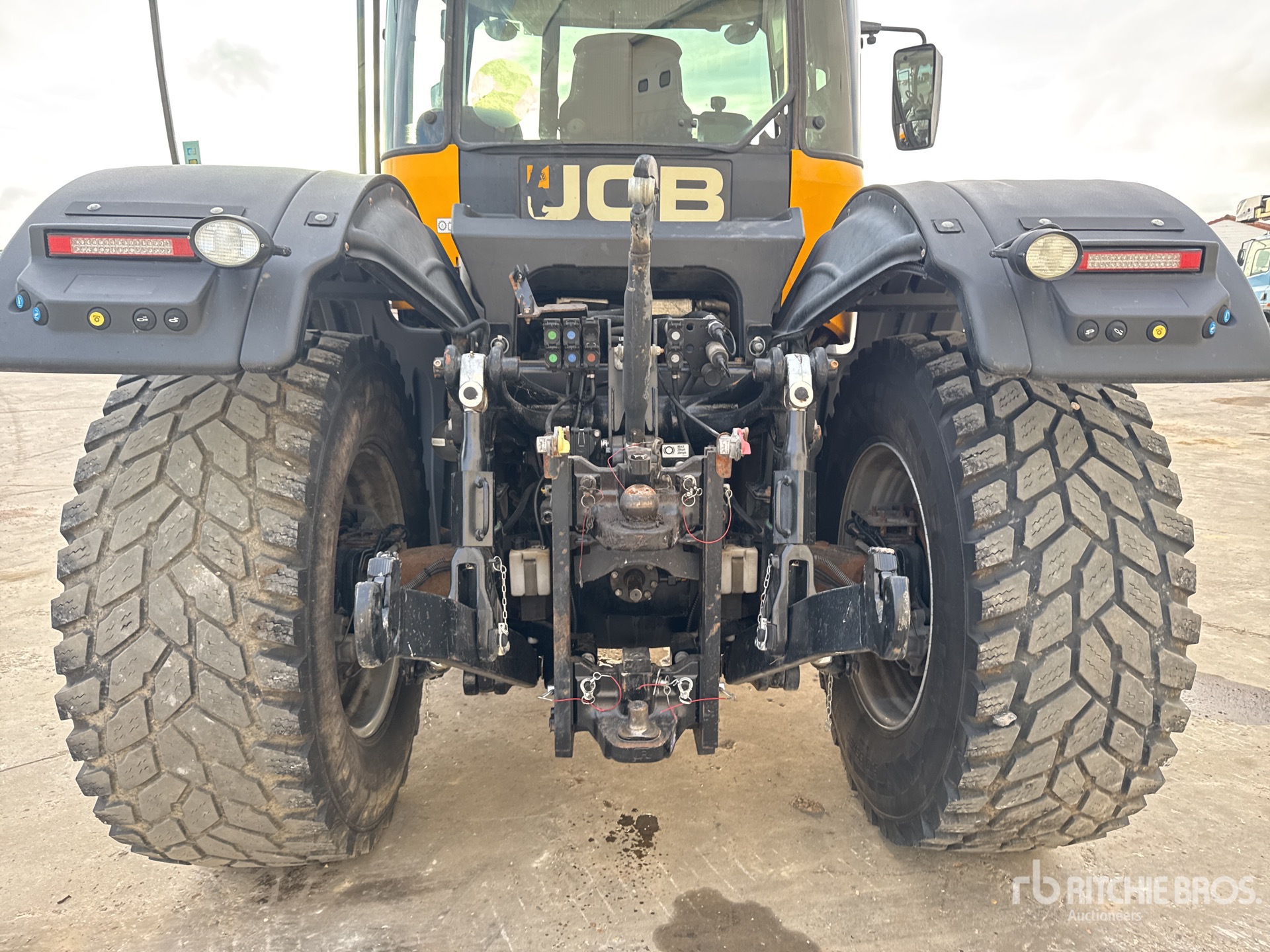 2019 JCB Fastrac 4220