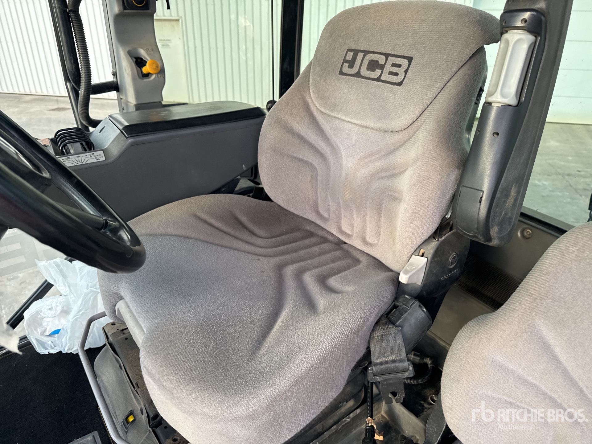 2019 JCB Fastrac 4220