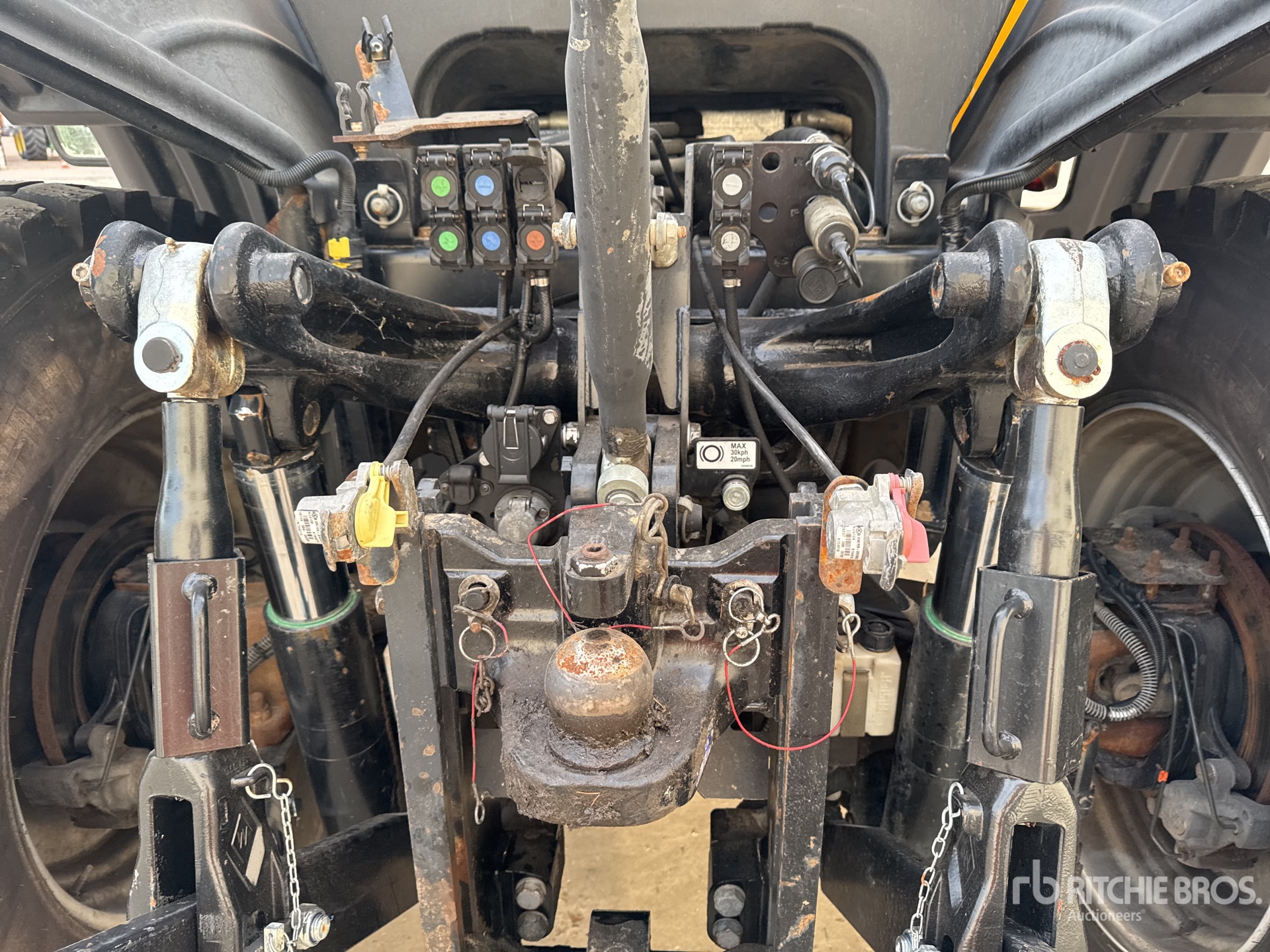 2019 JCB Fastrac 4220