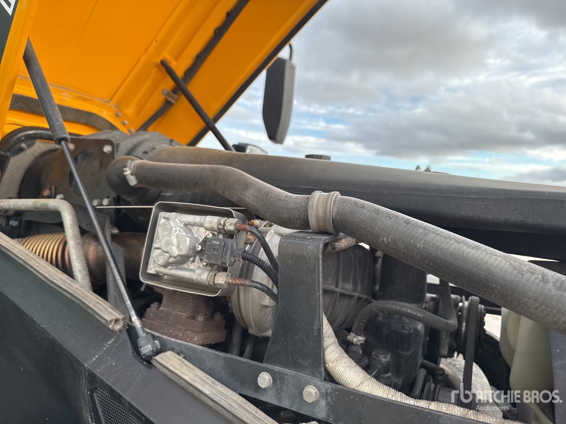 2019 JCB Fastrac 4220