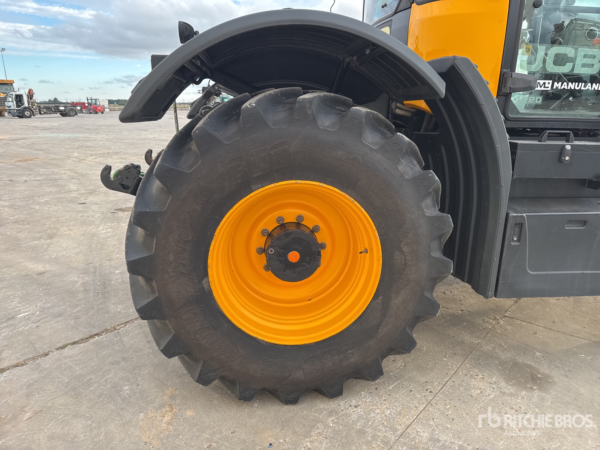 2019 JCB Fastrac 4220