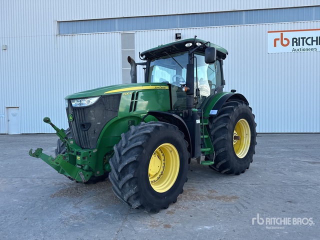 2014 John Deere 7230R 4WD Tractor