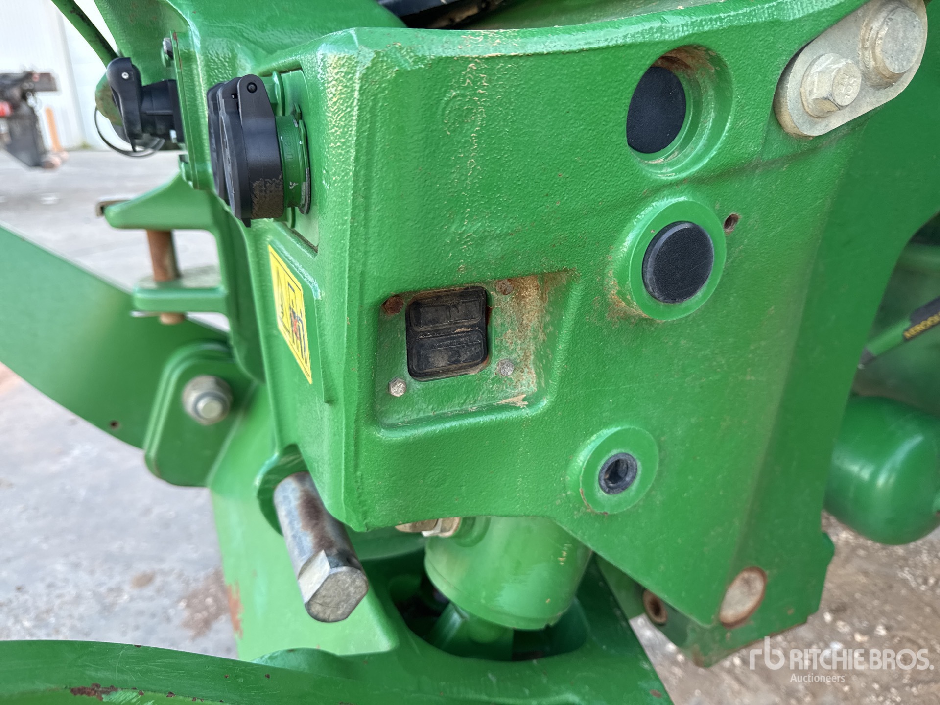 2014 John Deere 7230R