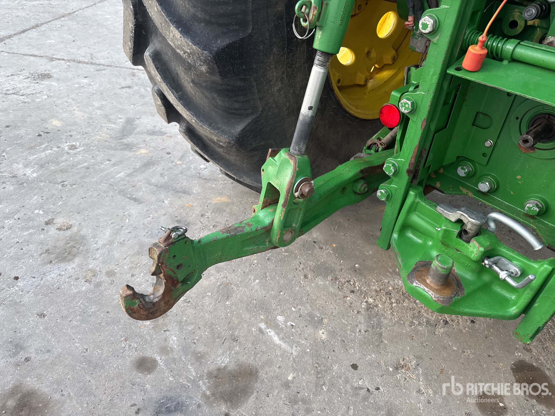 2014 John Deere 7230R