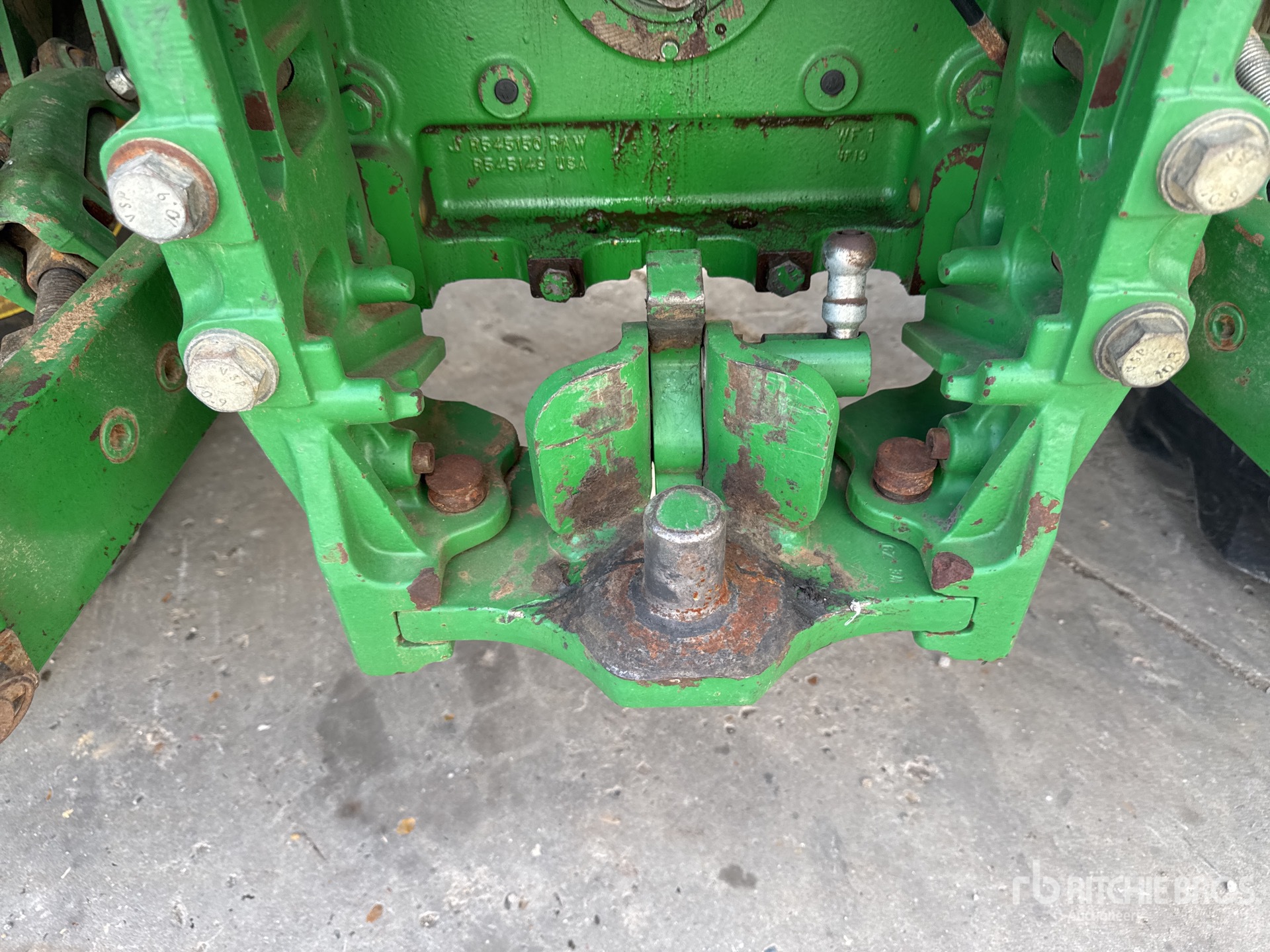 2015 John Deere 6175R