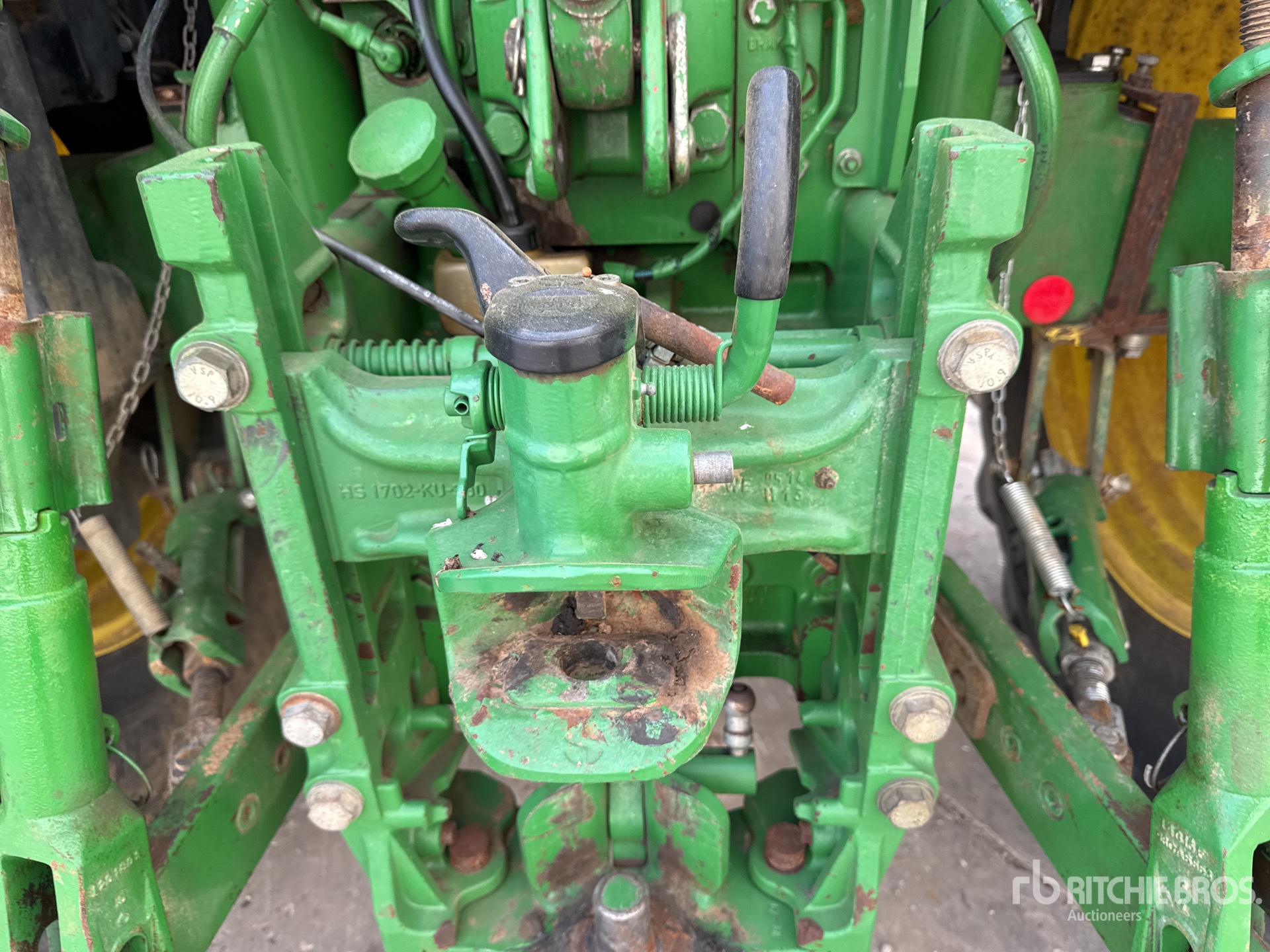 2015 John Deere 6175R