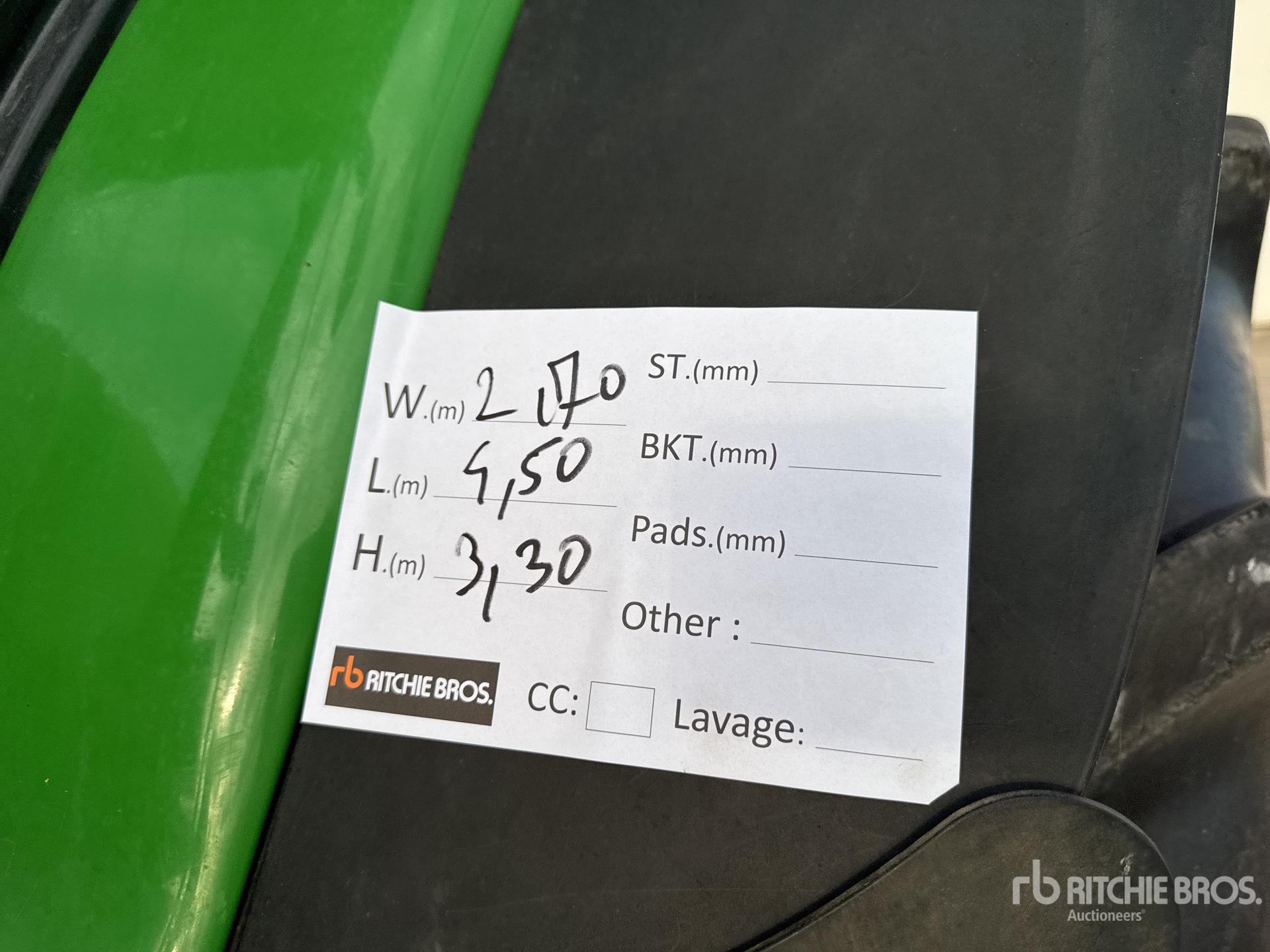 2015 John Deere 6175R