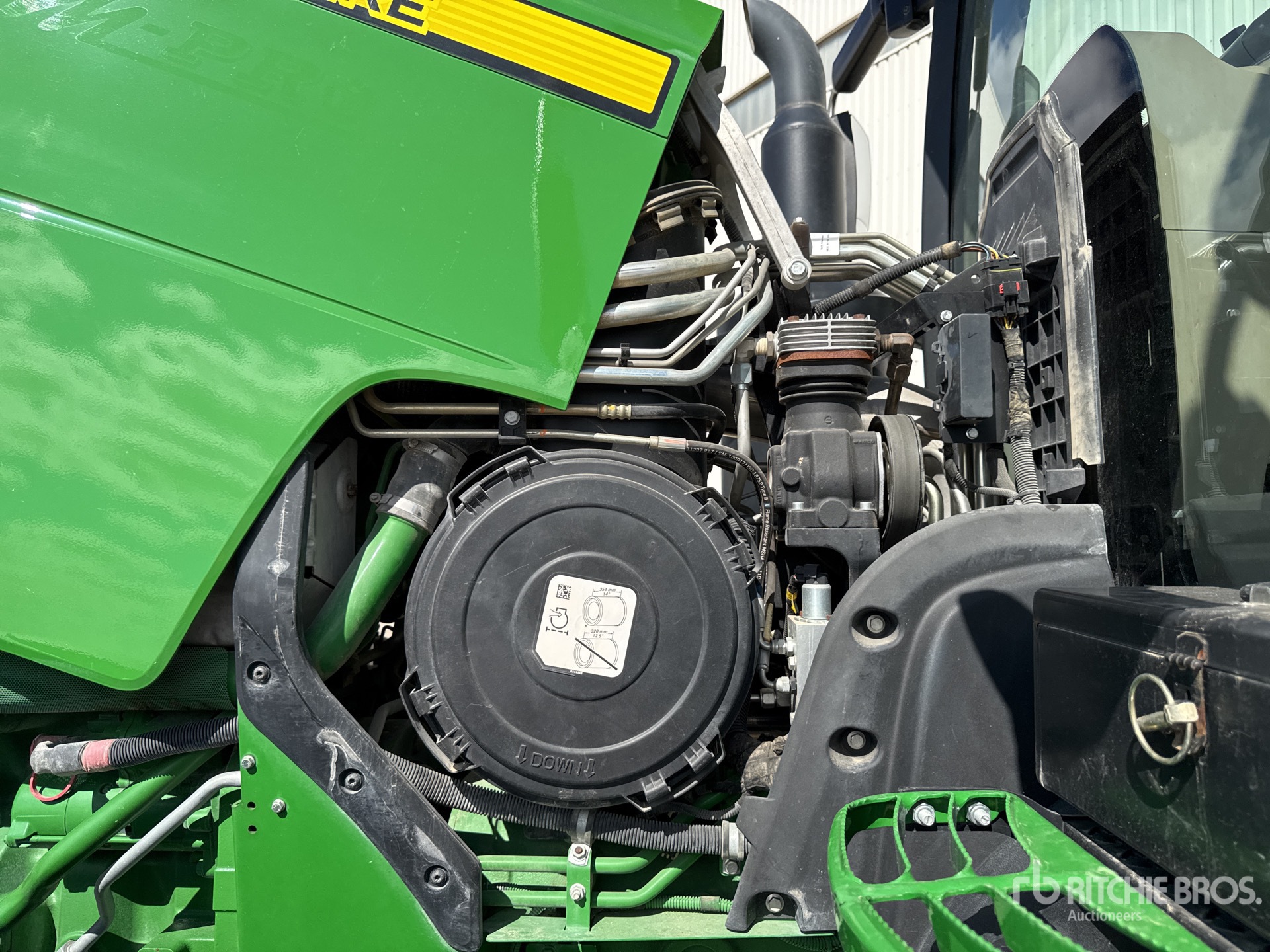 2019 John Deere 8370R