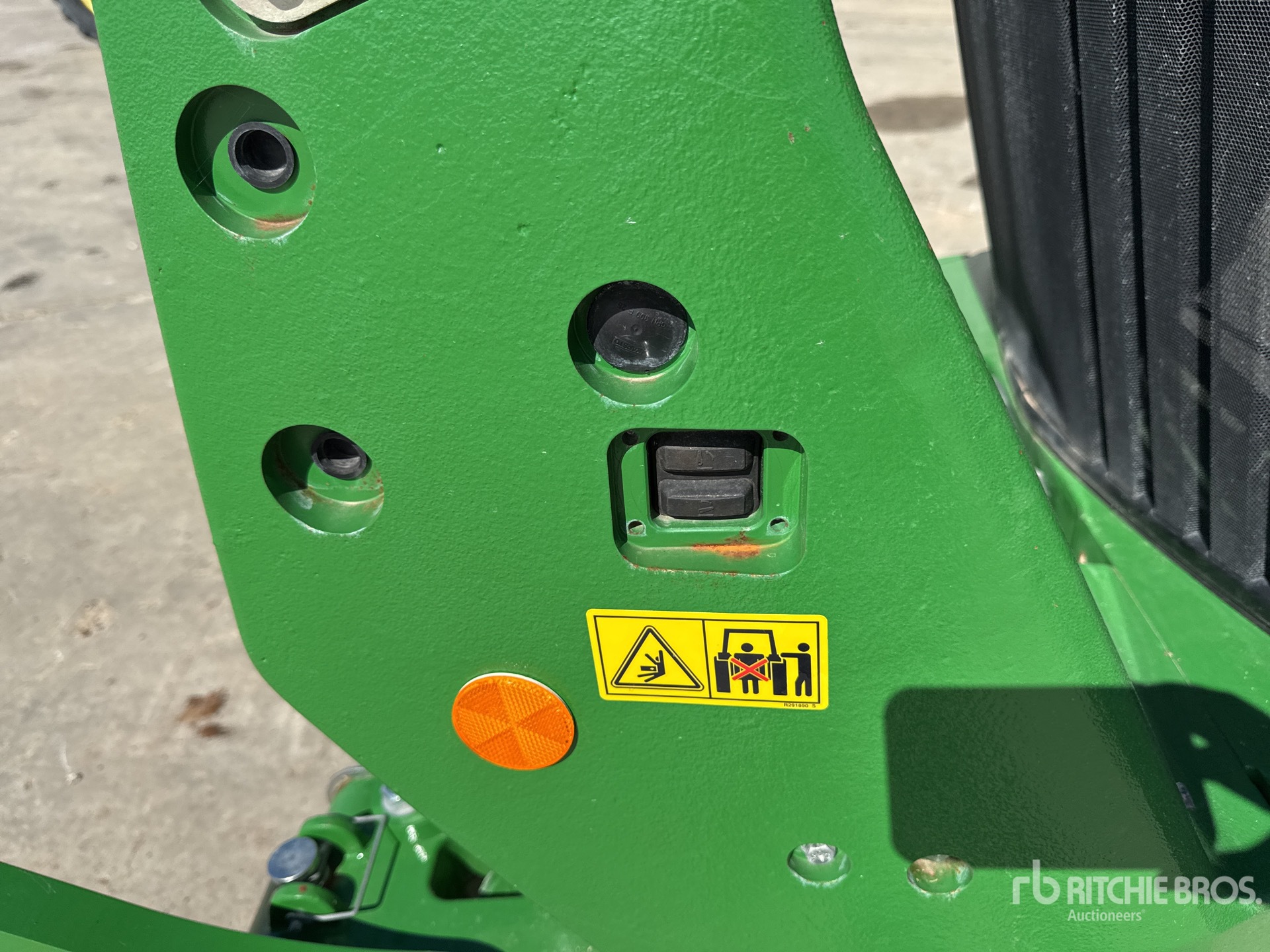 2019 John Deere 8370R