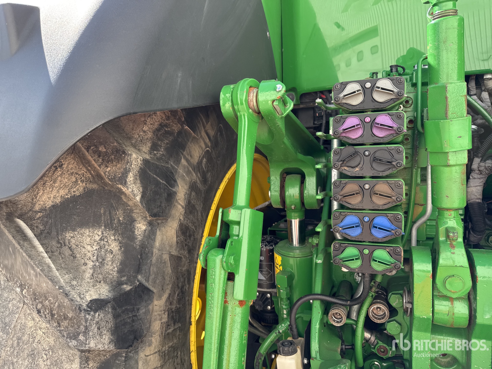 2019 John Deere 8370R