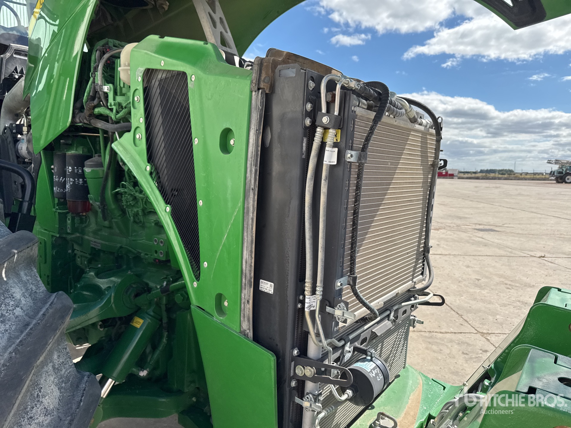 2019 John Deere 8370R