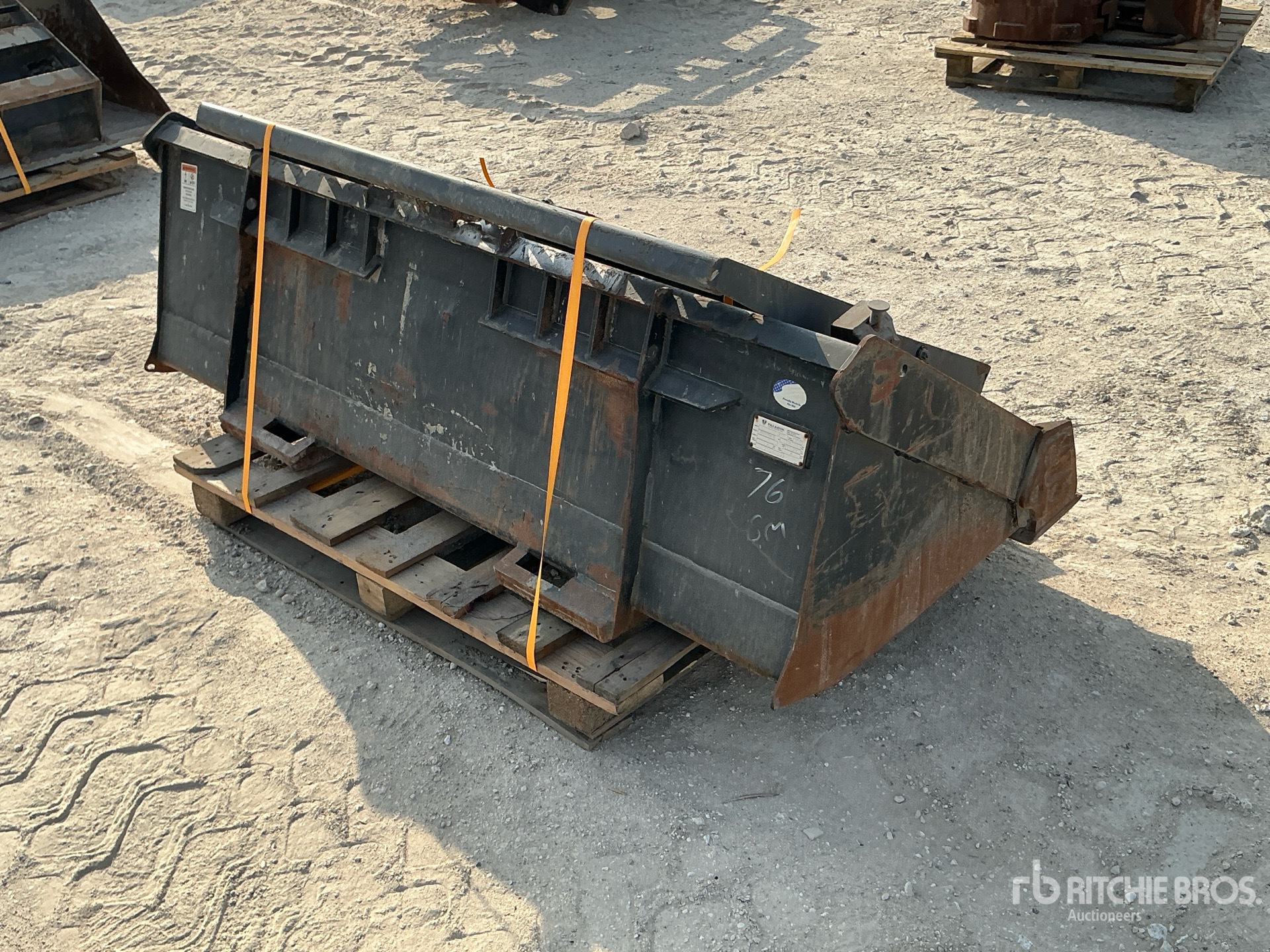 2017 Paladin 1900 MM SKID STEER FORKS W/