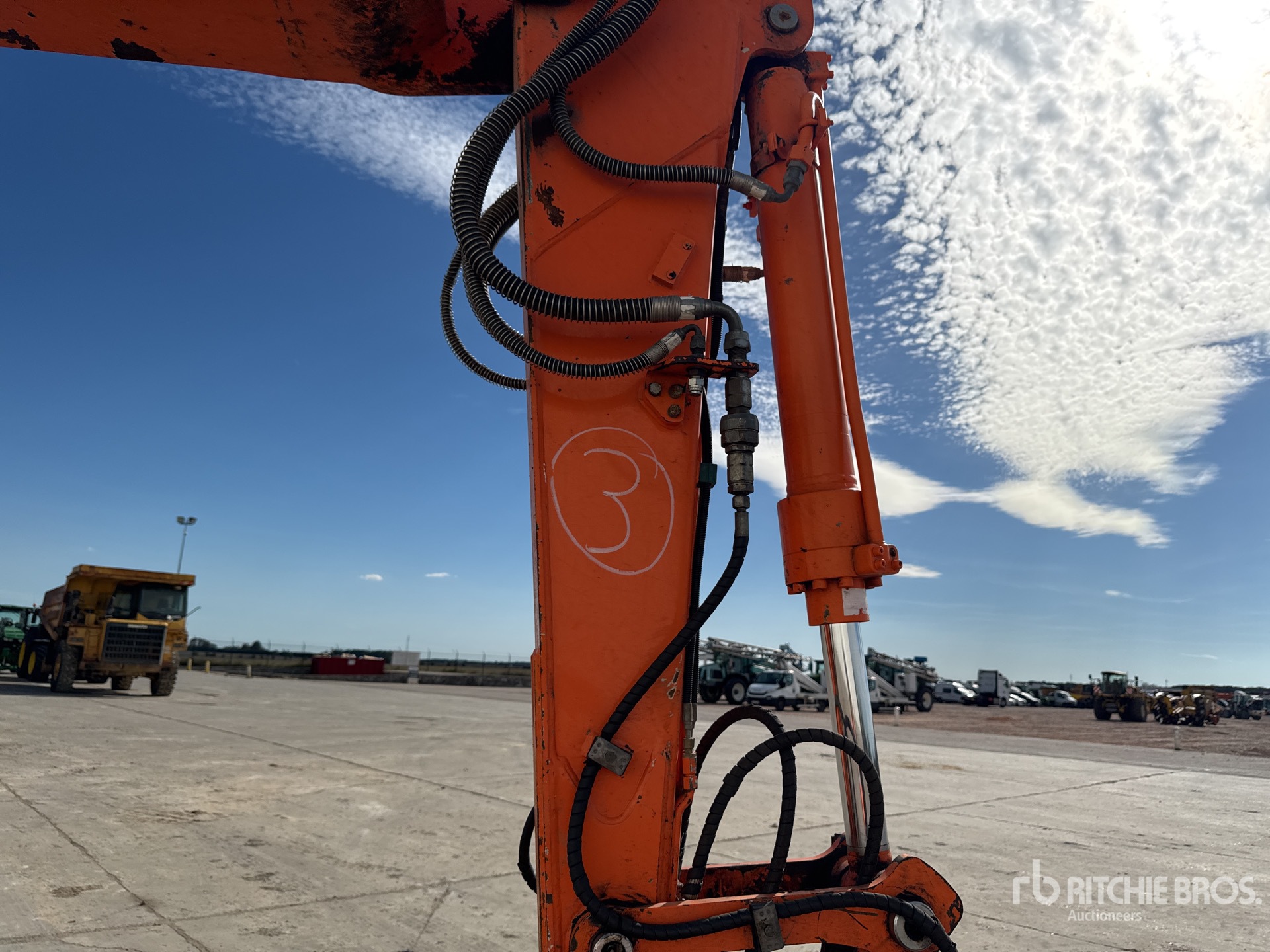 2019 Doosan DX85R-3