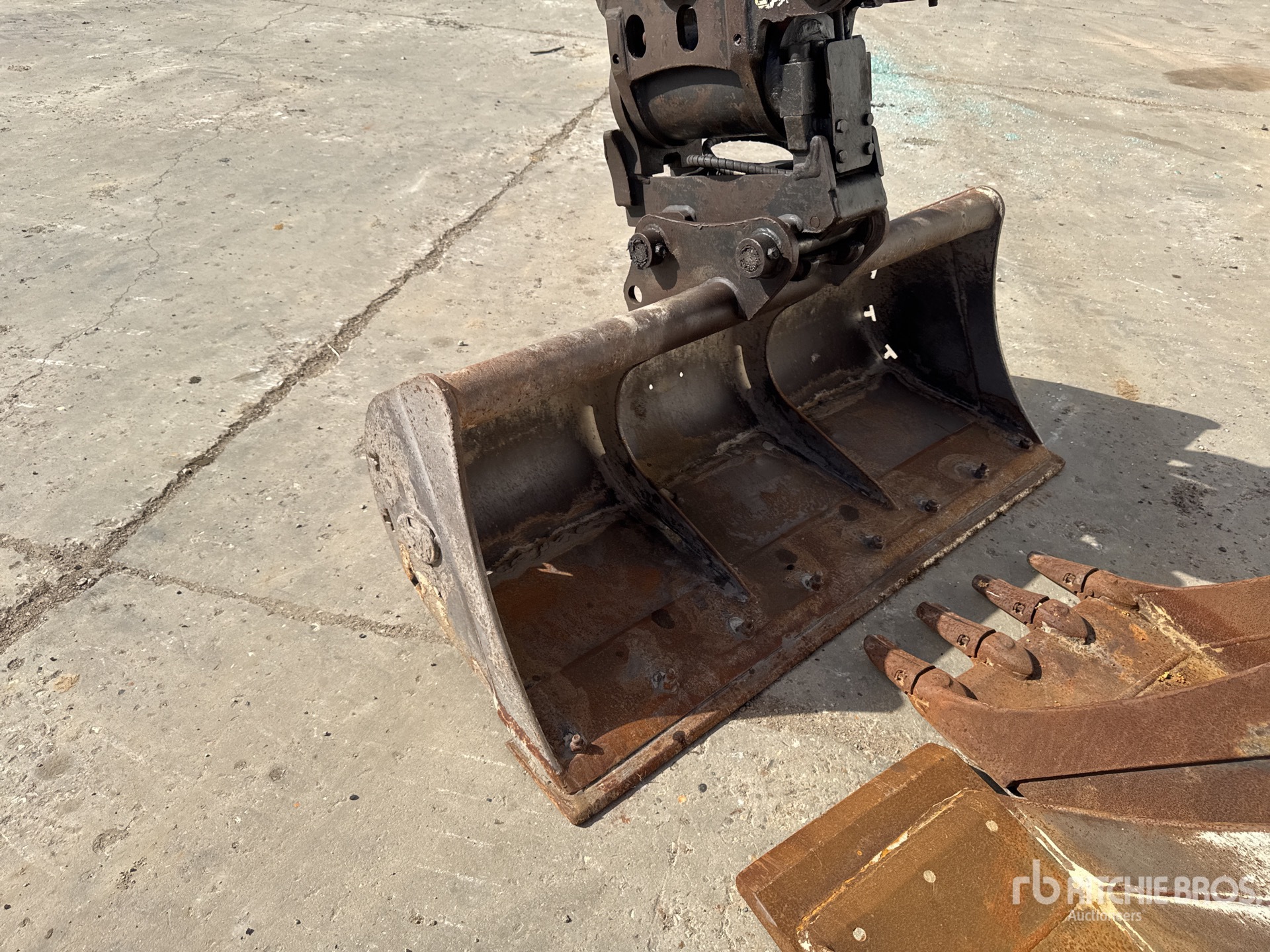 2019 Doosan DX85R-3