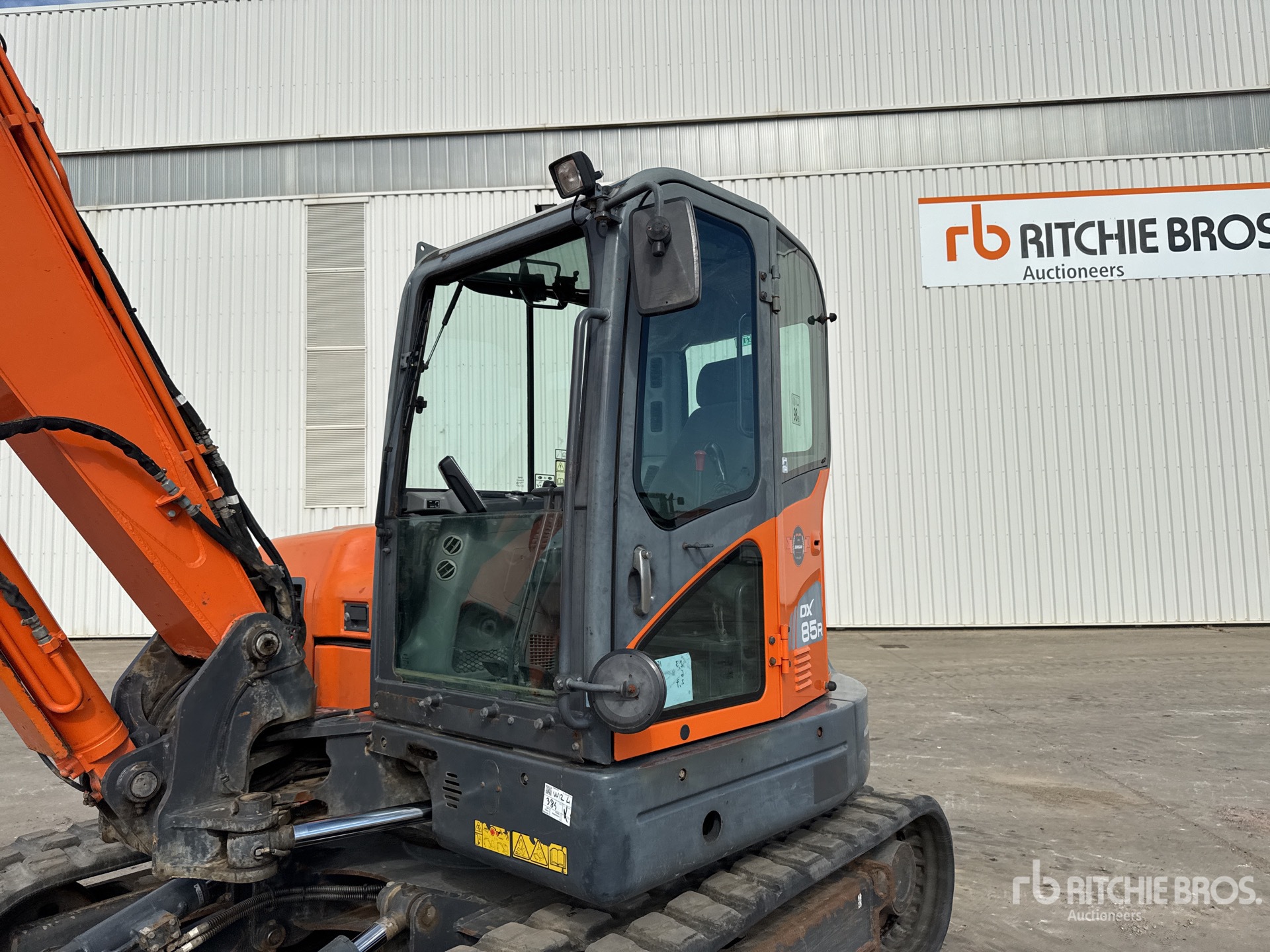 2019 Doosan DX85R-3