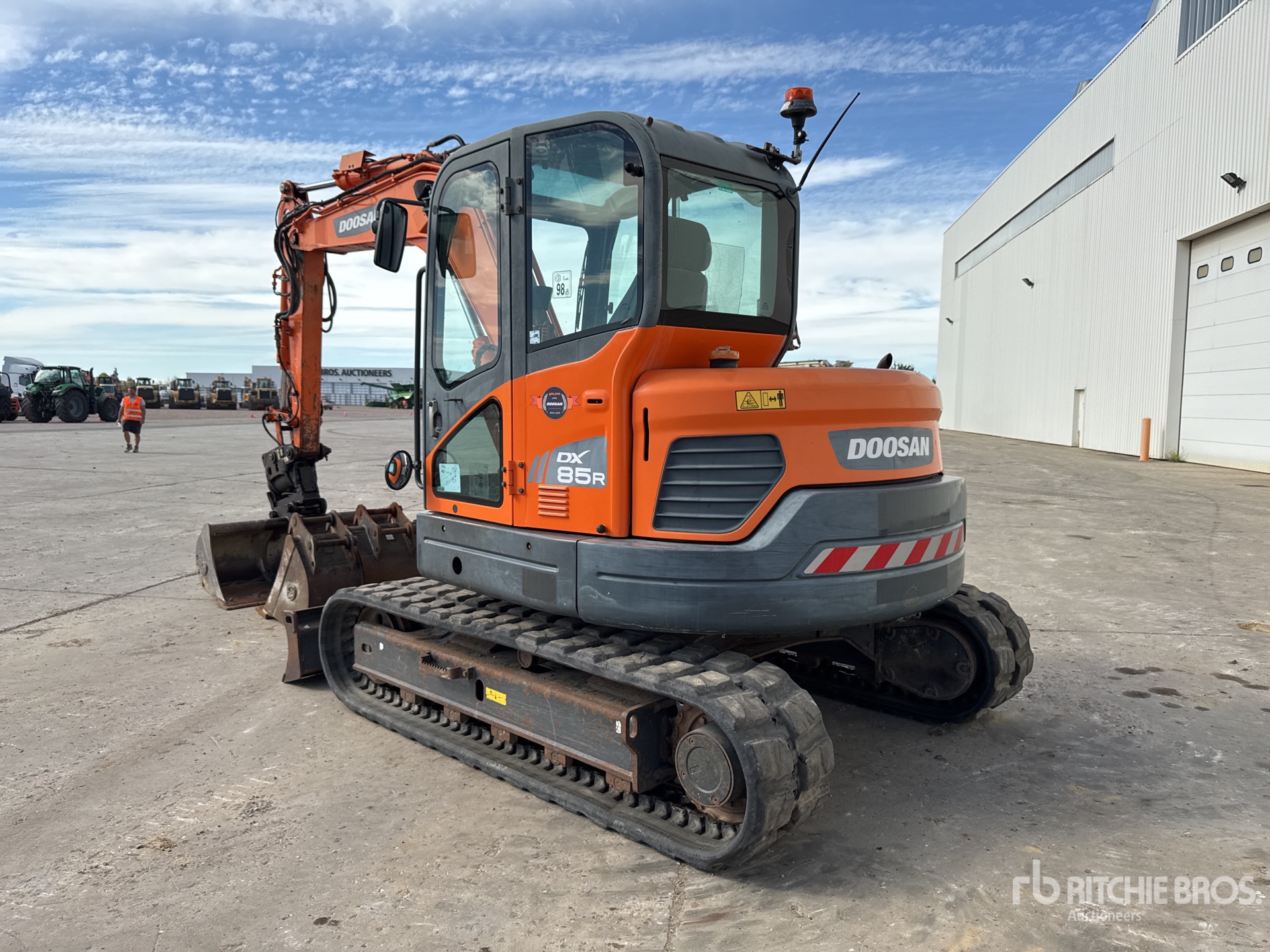 2019 Doosan DX85R-3