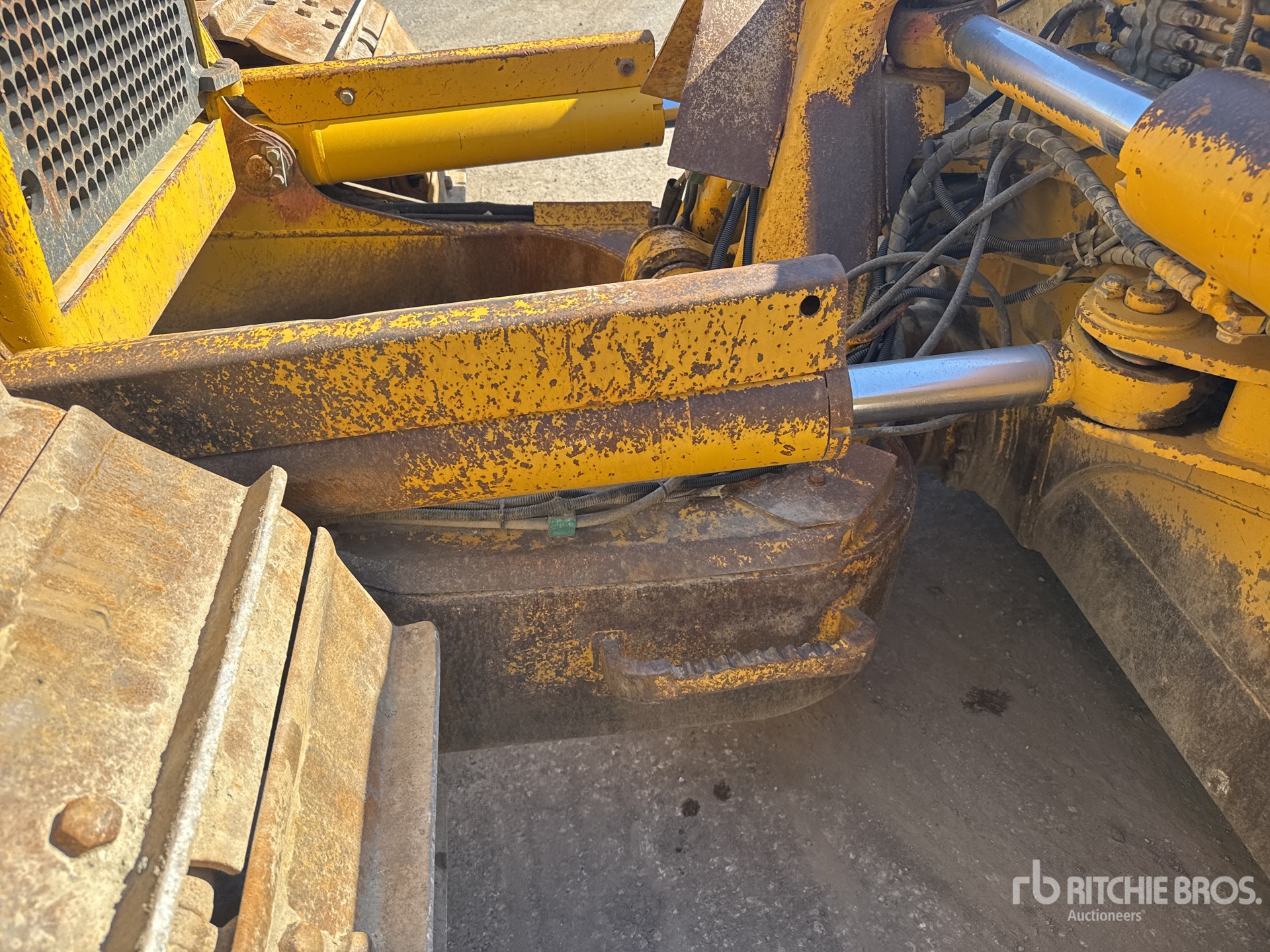 2012 Komatsu D61PX-15E0