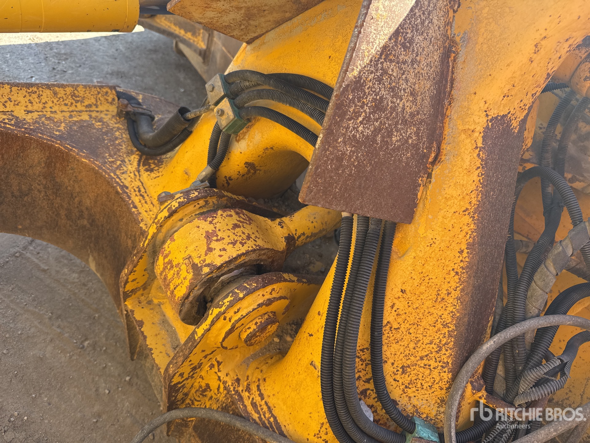 2012 Komatsu D61PX-15E0
